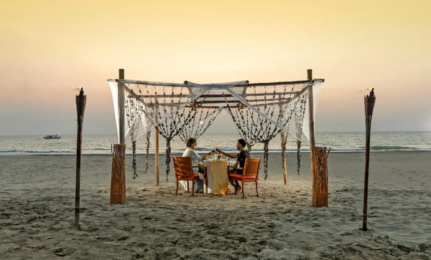 Restaurant/places to eat in Eskala Hotels and Resorts