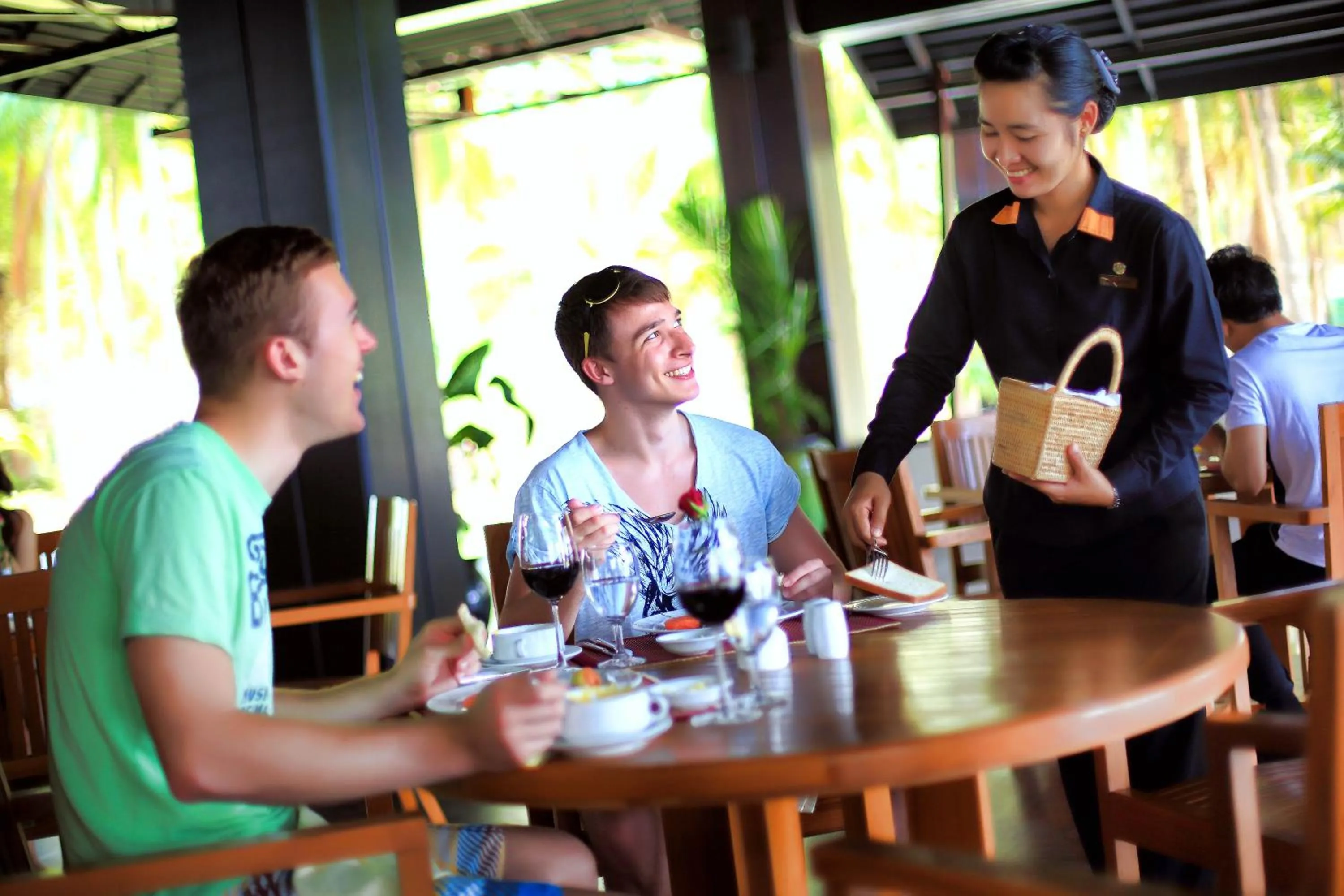 Restaurant/places to eat in Eskala Hotels and Resorts