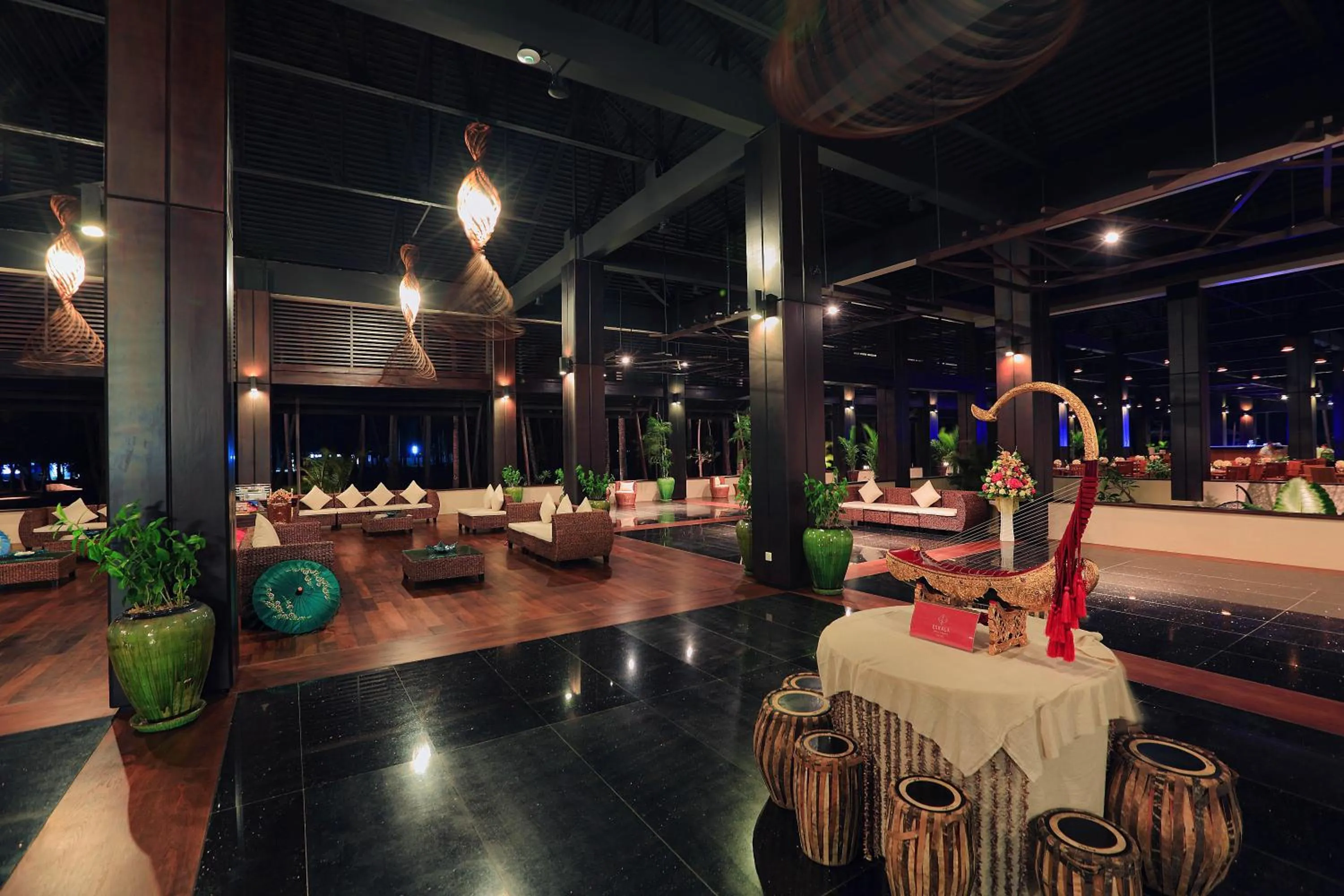 Lobby or reception in Eskala Hotels and Resorts