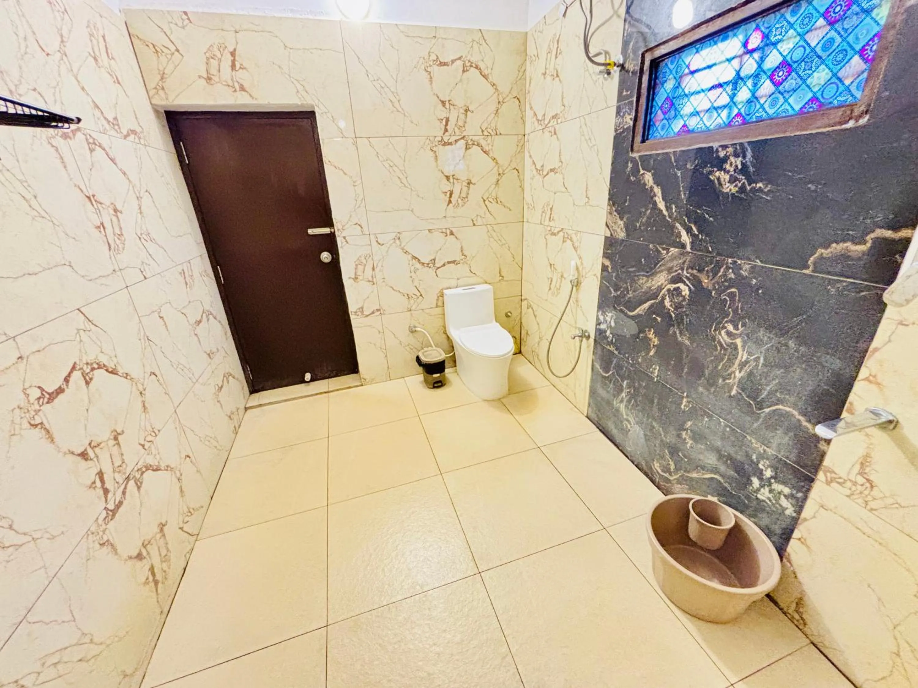 Toilet in Courtyard Castle Heritage Resort