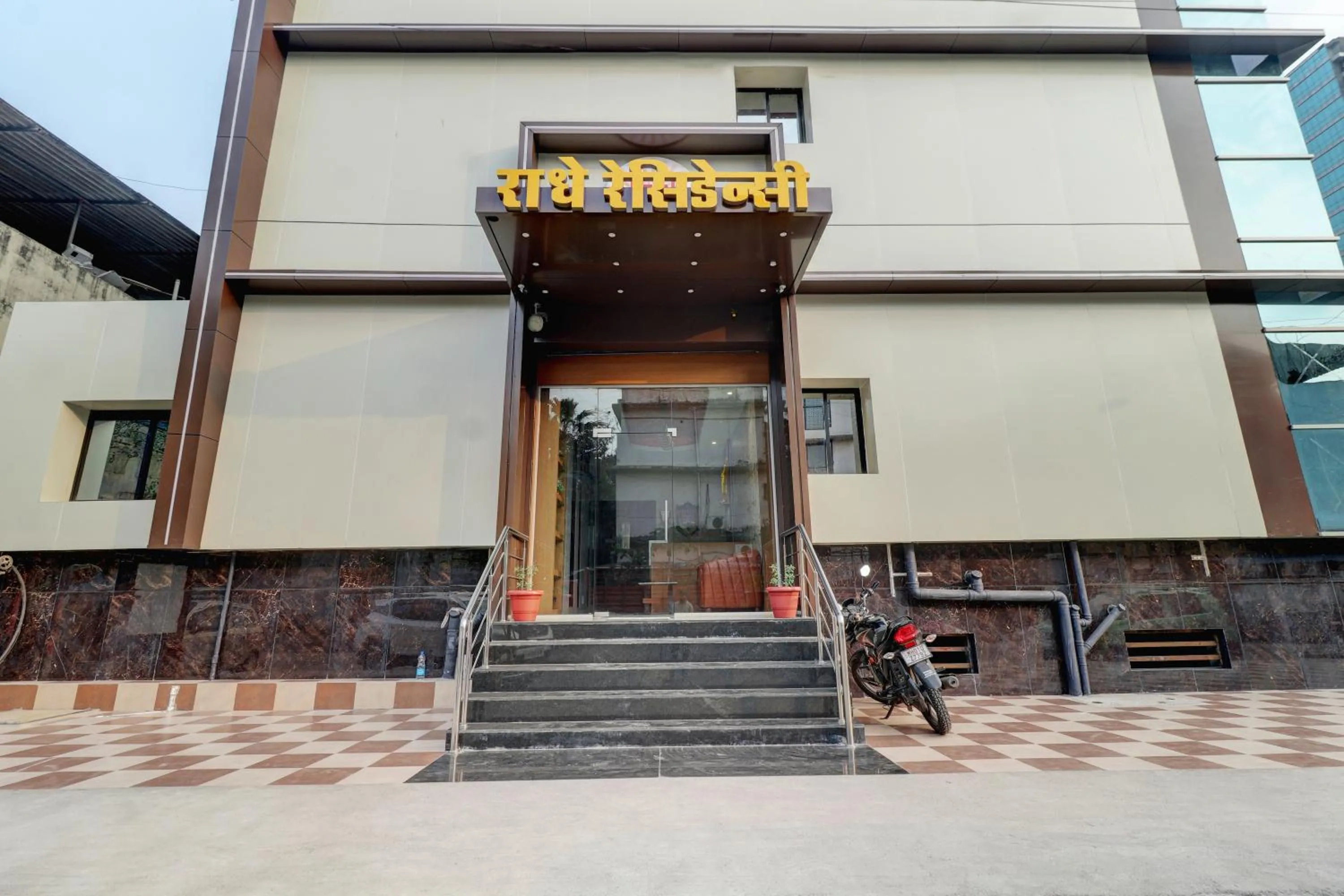 Facade/entrance in Radhe Residency