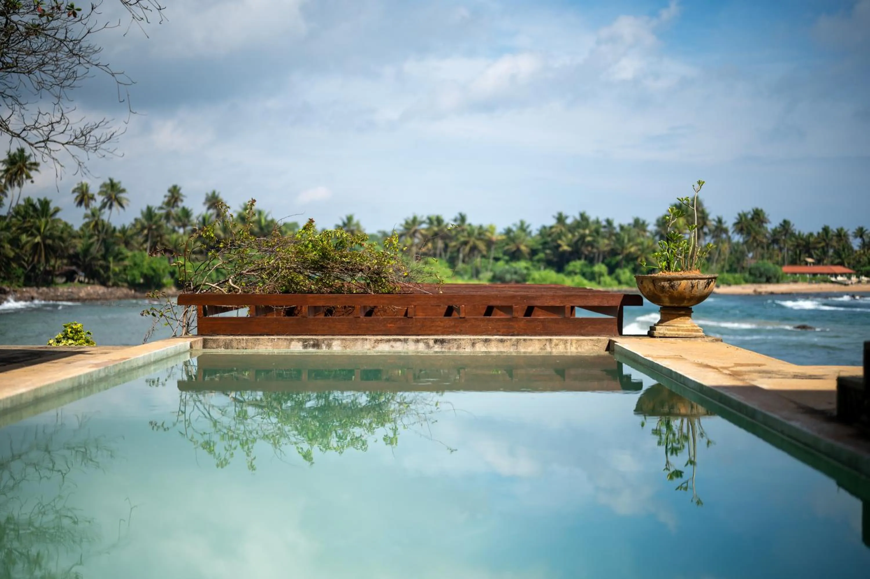 Swimming pool in Kottan On Sea, Hiriketiya by The Serendipity collection