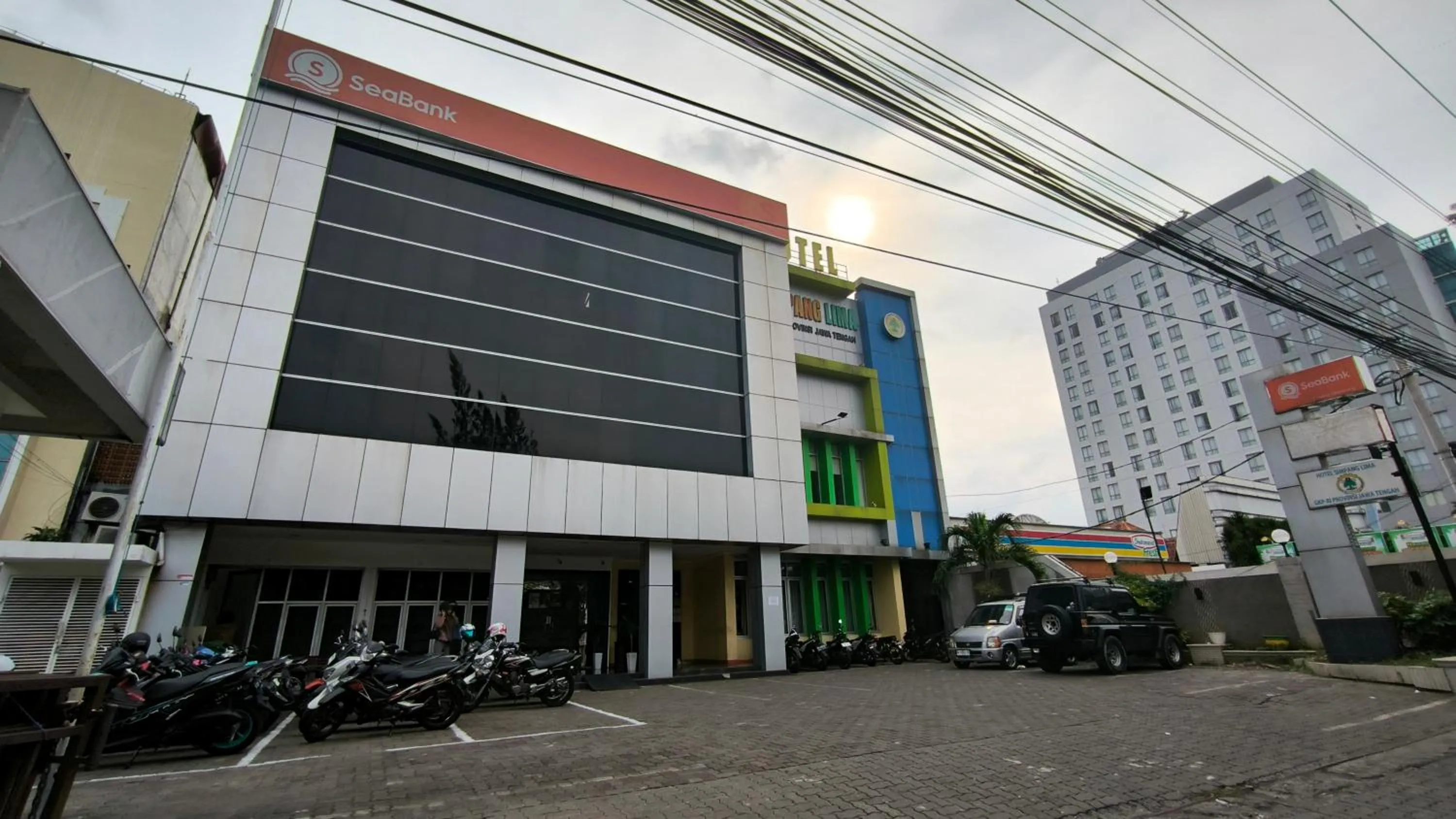 Property building in Hotel Simpang Lima Semarang