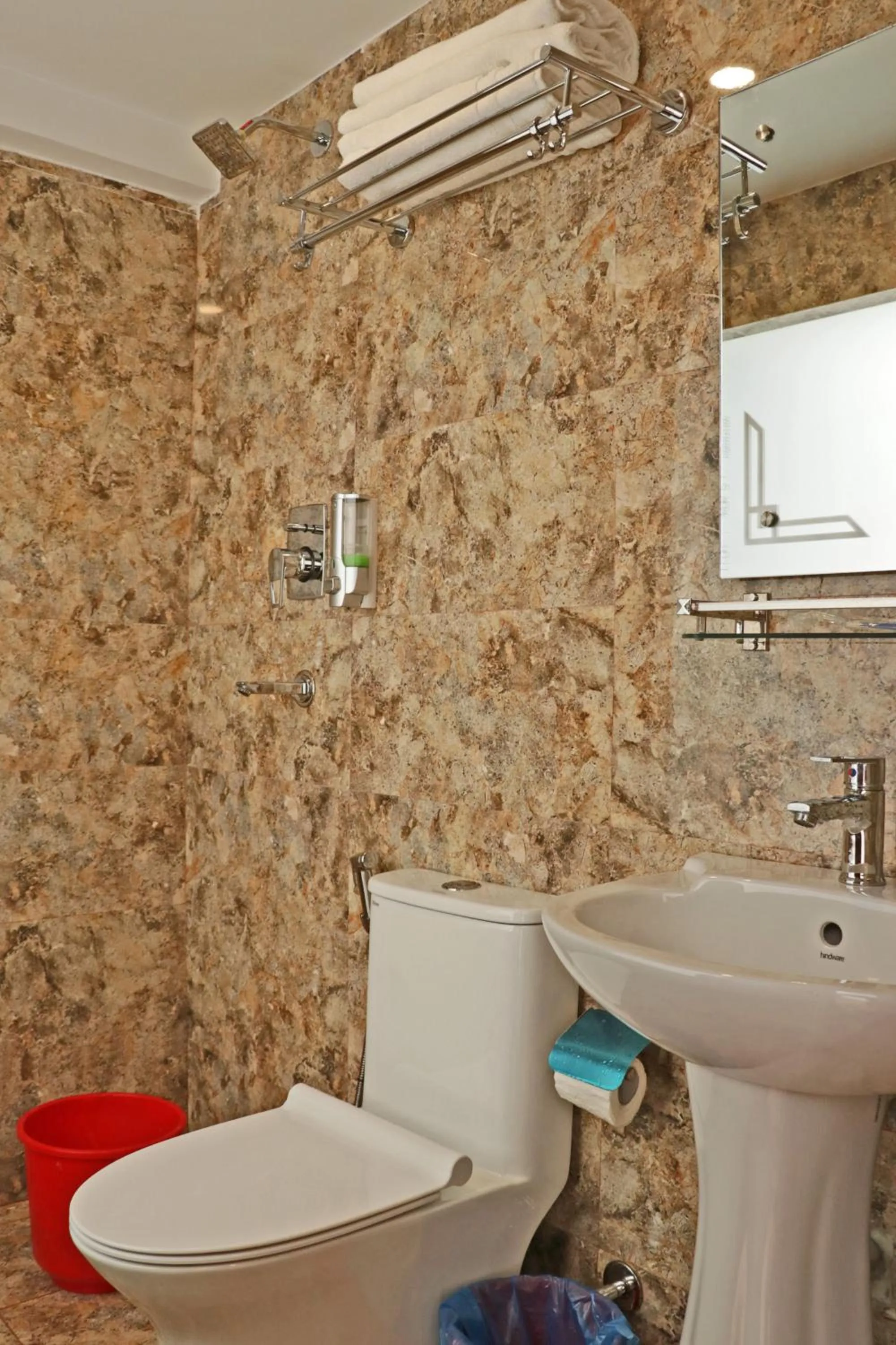 Toilet in Hotel Dipjyoti