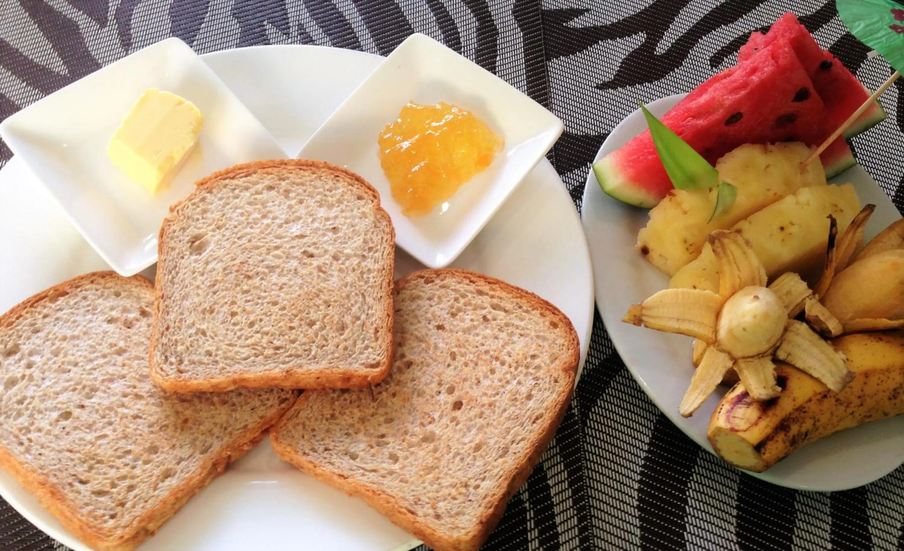 Breakfast in Ausan Beach Front Cottages