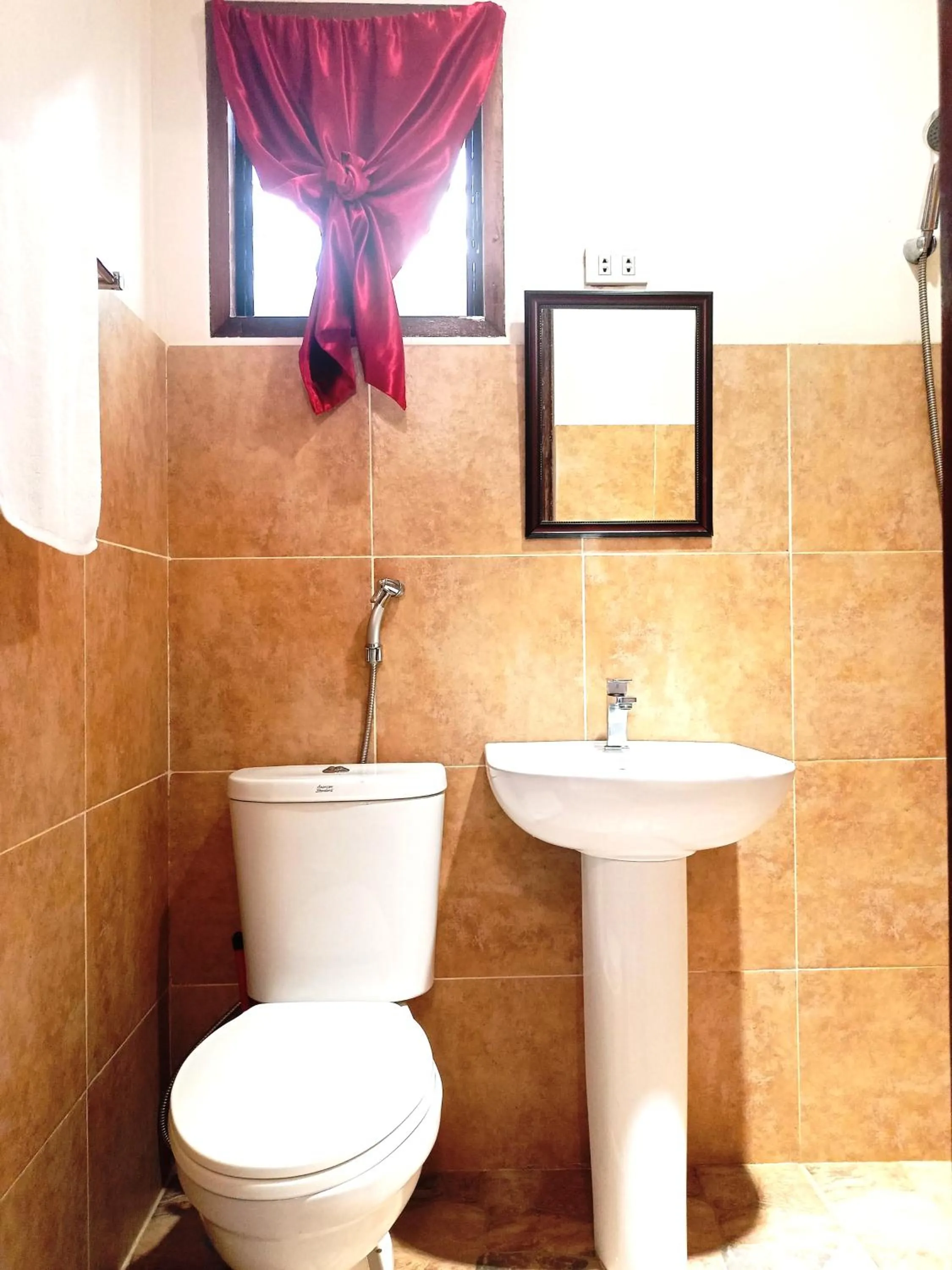 Toilet in Ausan Beach Front Cottages