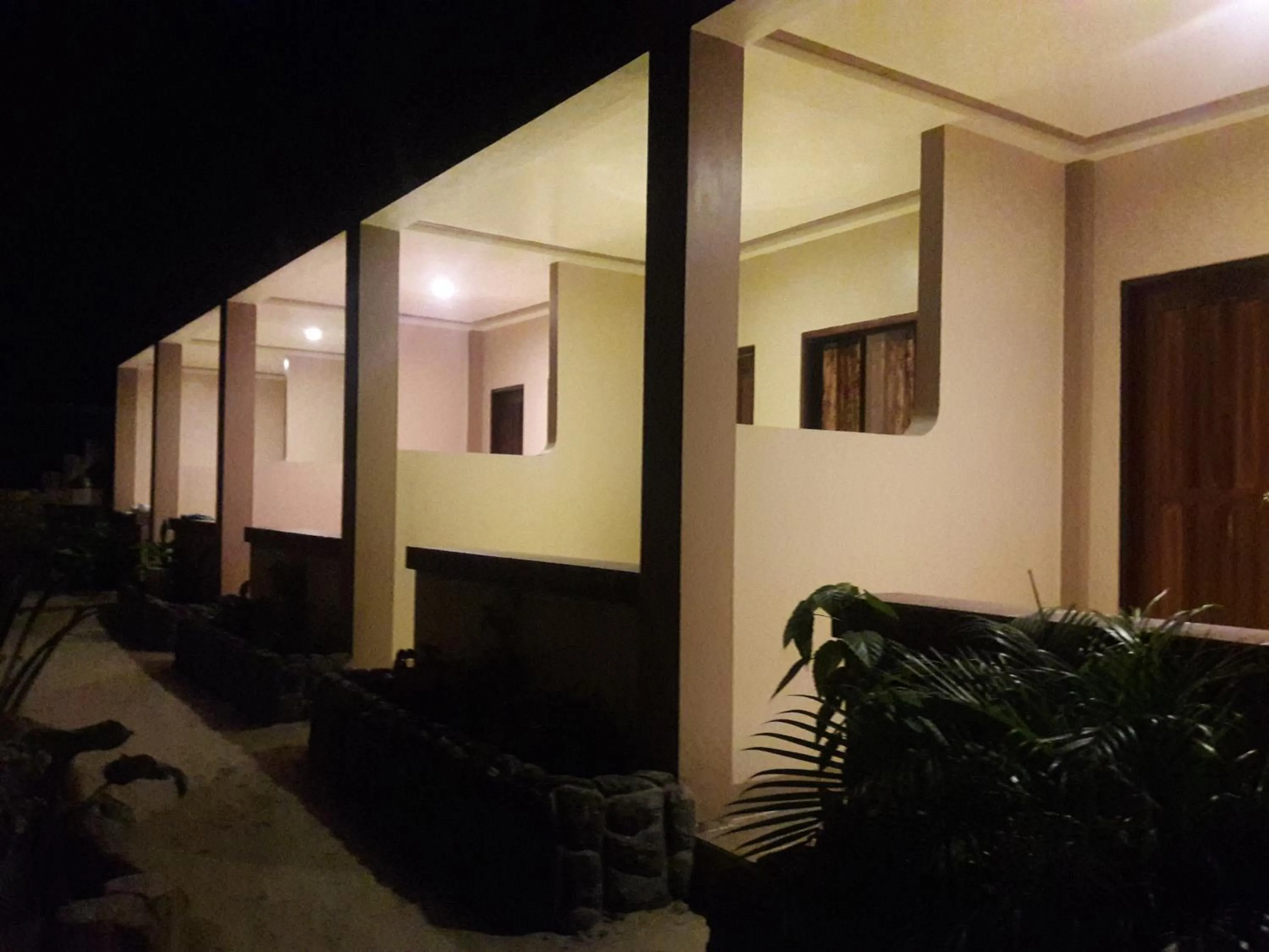 Night in Ausan Beach Front Cottages