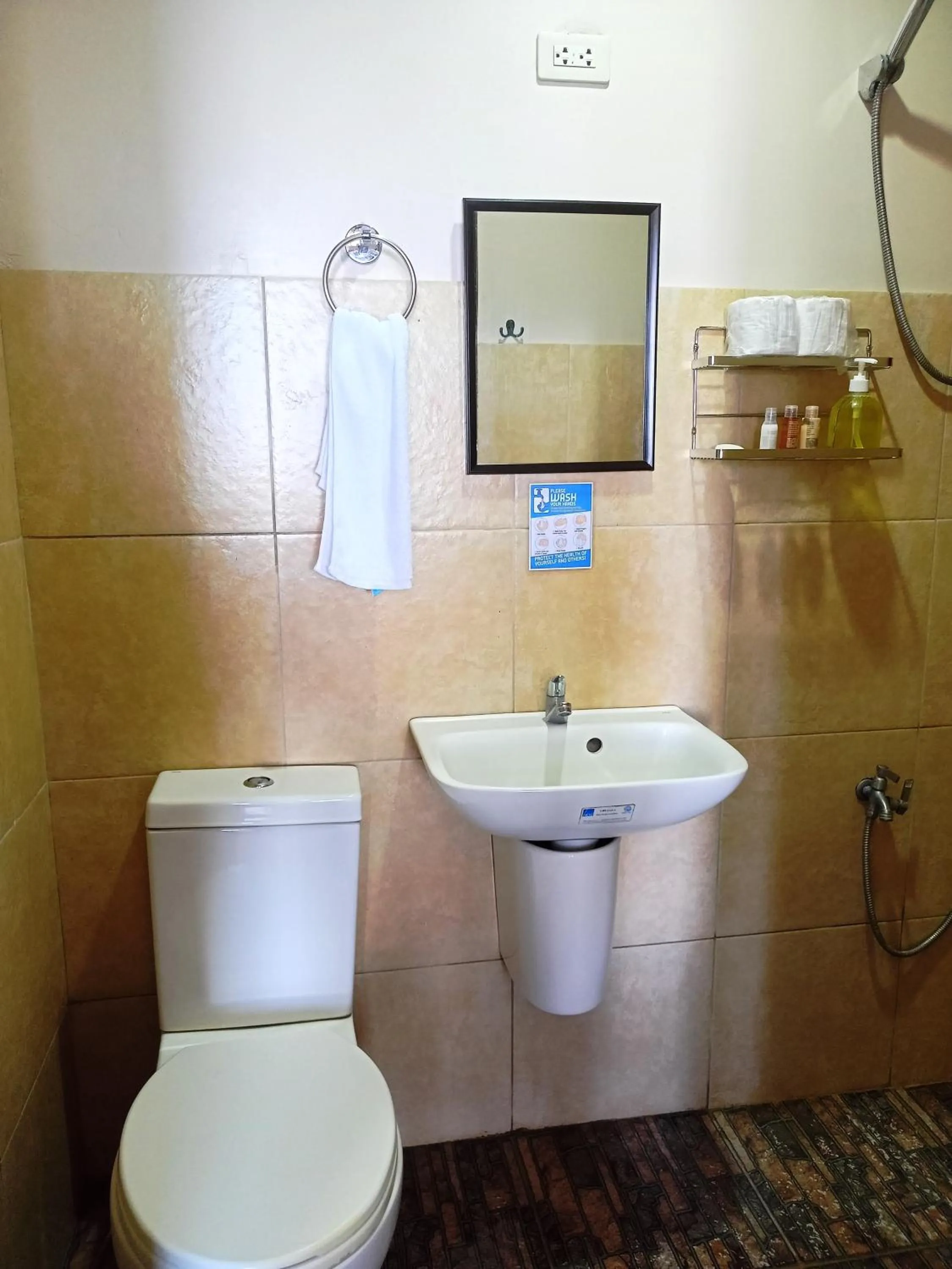 Toilet in Ausan Beach Front Cottages