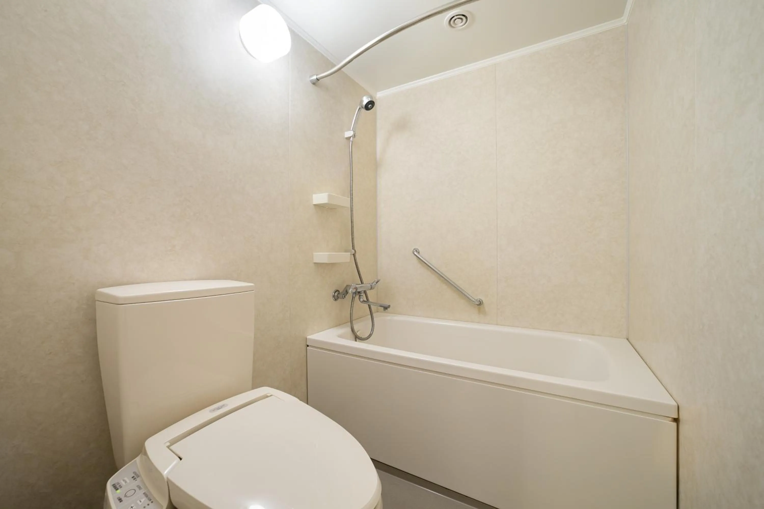 Bathroom in Grand Mercure Okinawa Cape Zanpa Resort