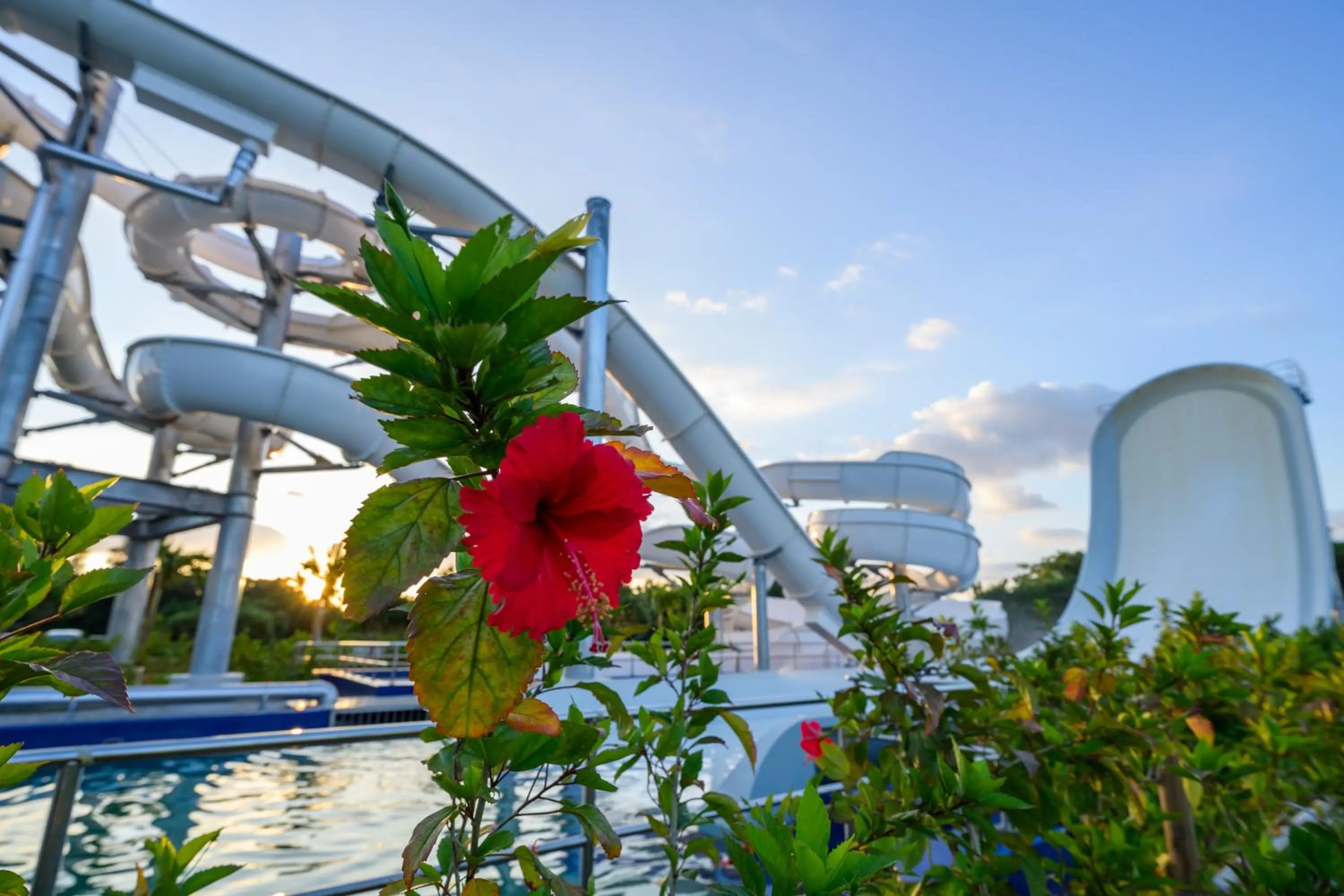 Swimming pool in Grand Mercure Okinawa Cape Zanpa Resort