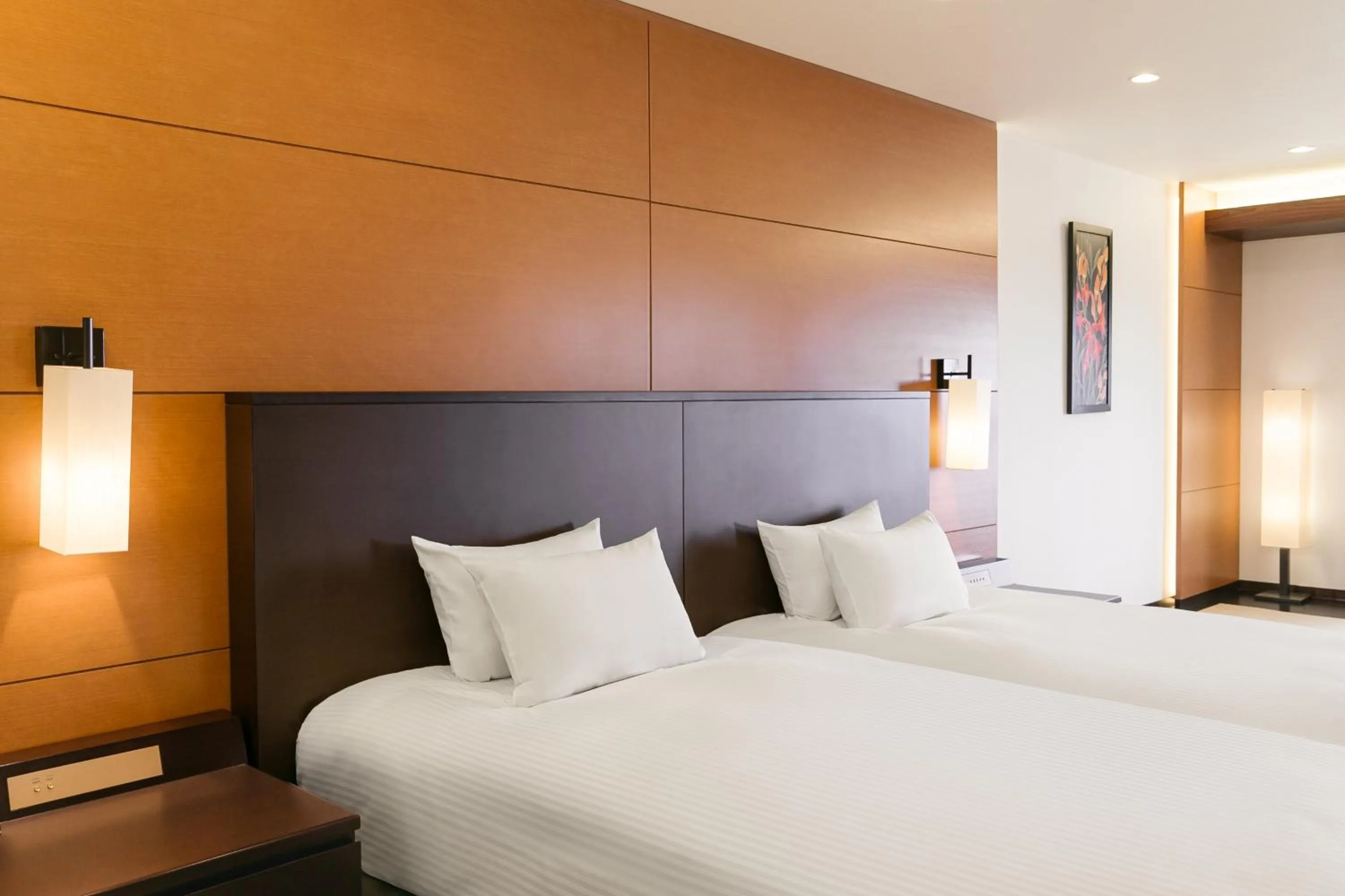 Photo of the whole room, Bed in Okinawa Zanpamisaki Royal Hotel