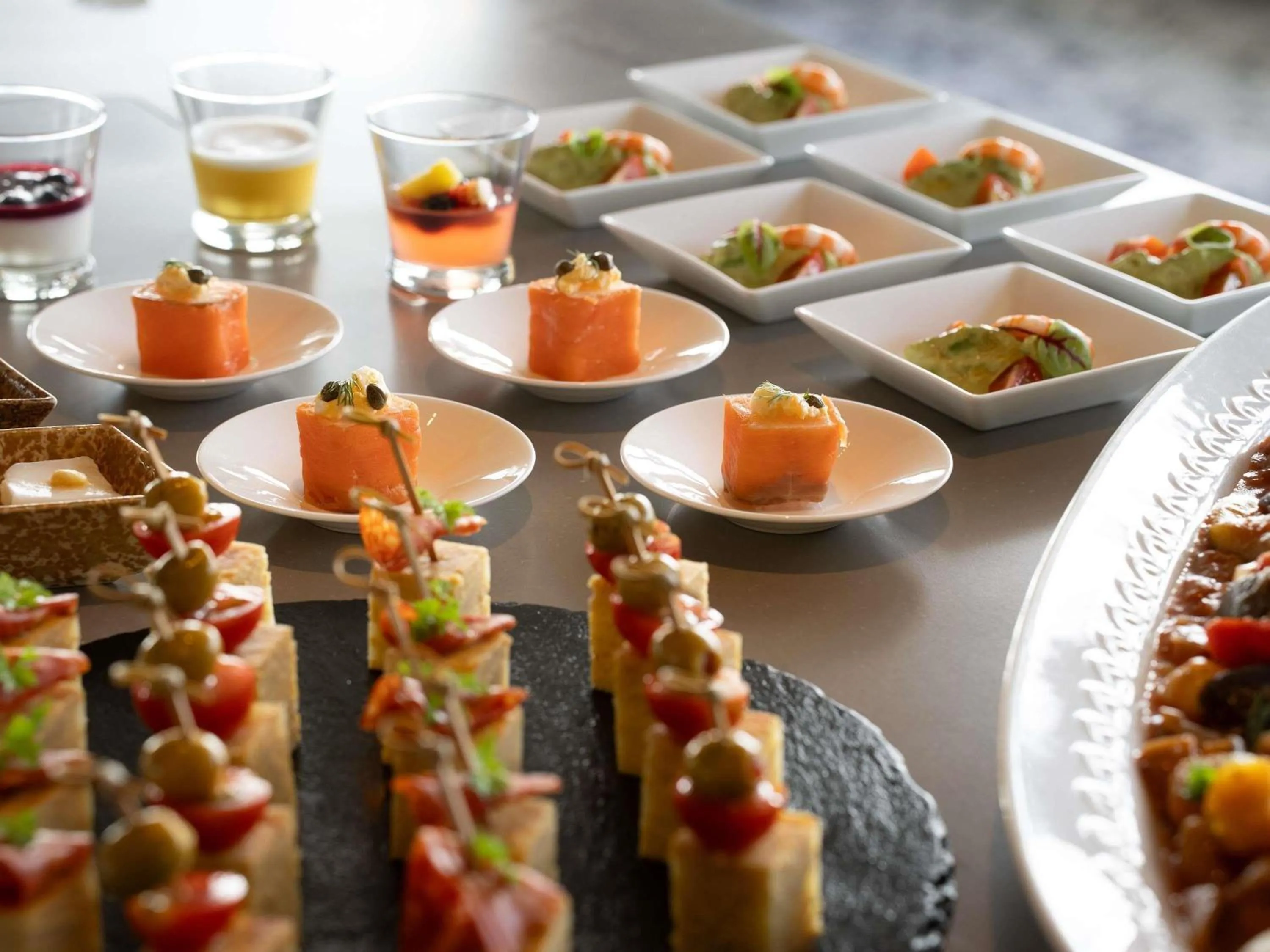 Restaurant/places to eat in Grand Mercure Okinawa Cape Zanpa Resort