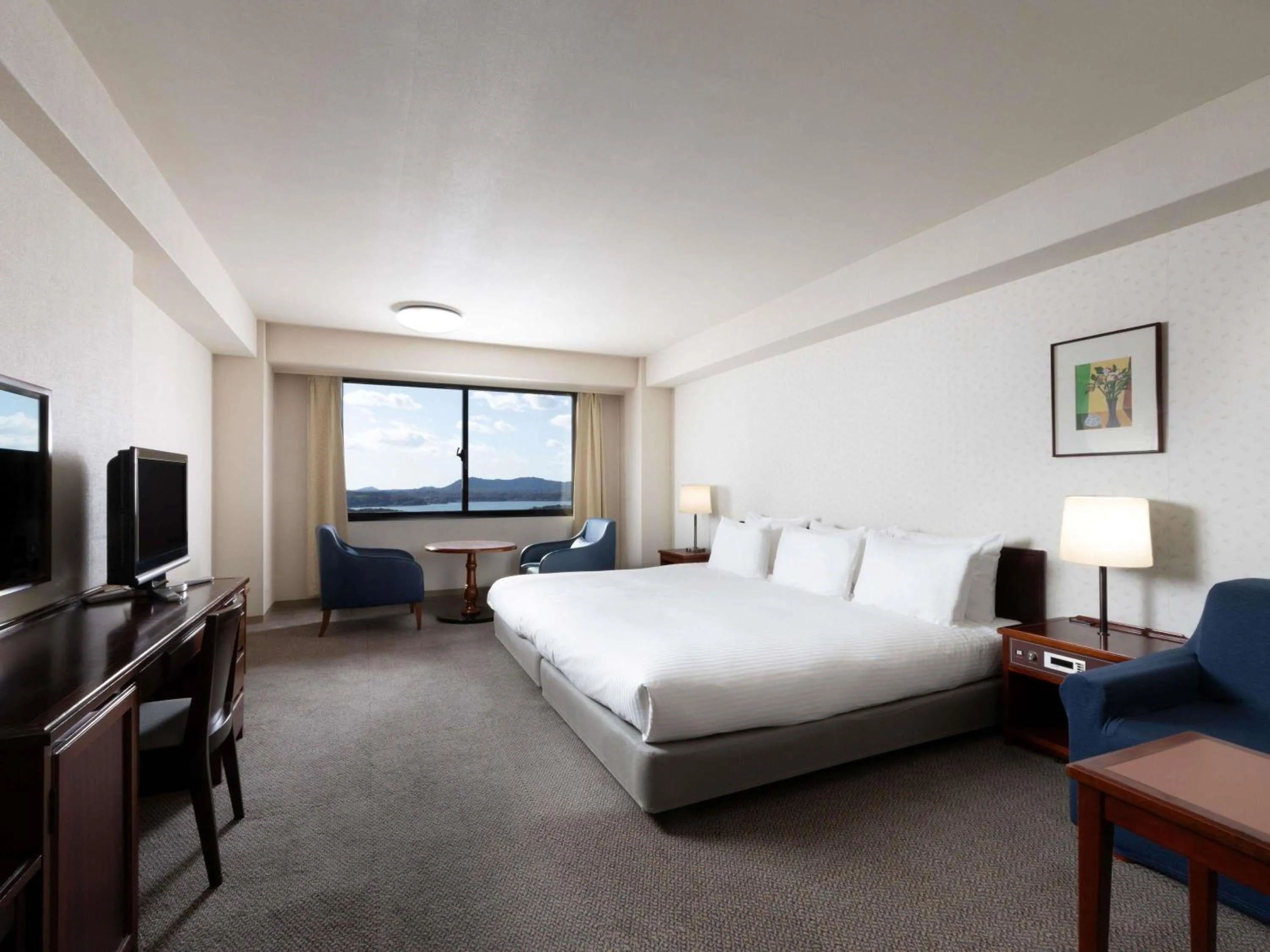 Bedroom, Bed in Grand Mercure Ise-shima Resort & Spa