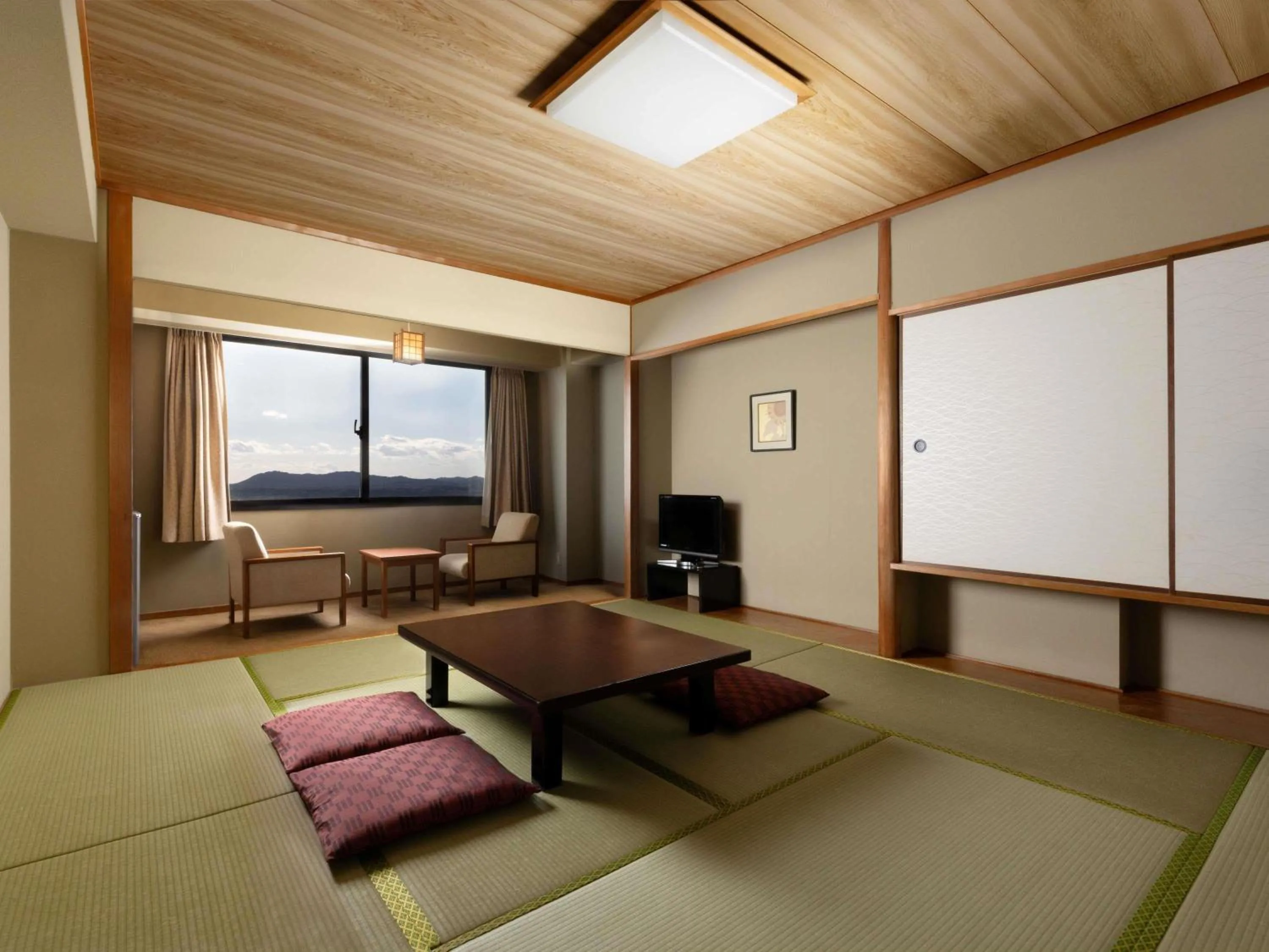 Bedroom, Bed in Grand Mercure Ise-shima Resort & Spa