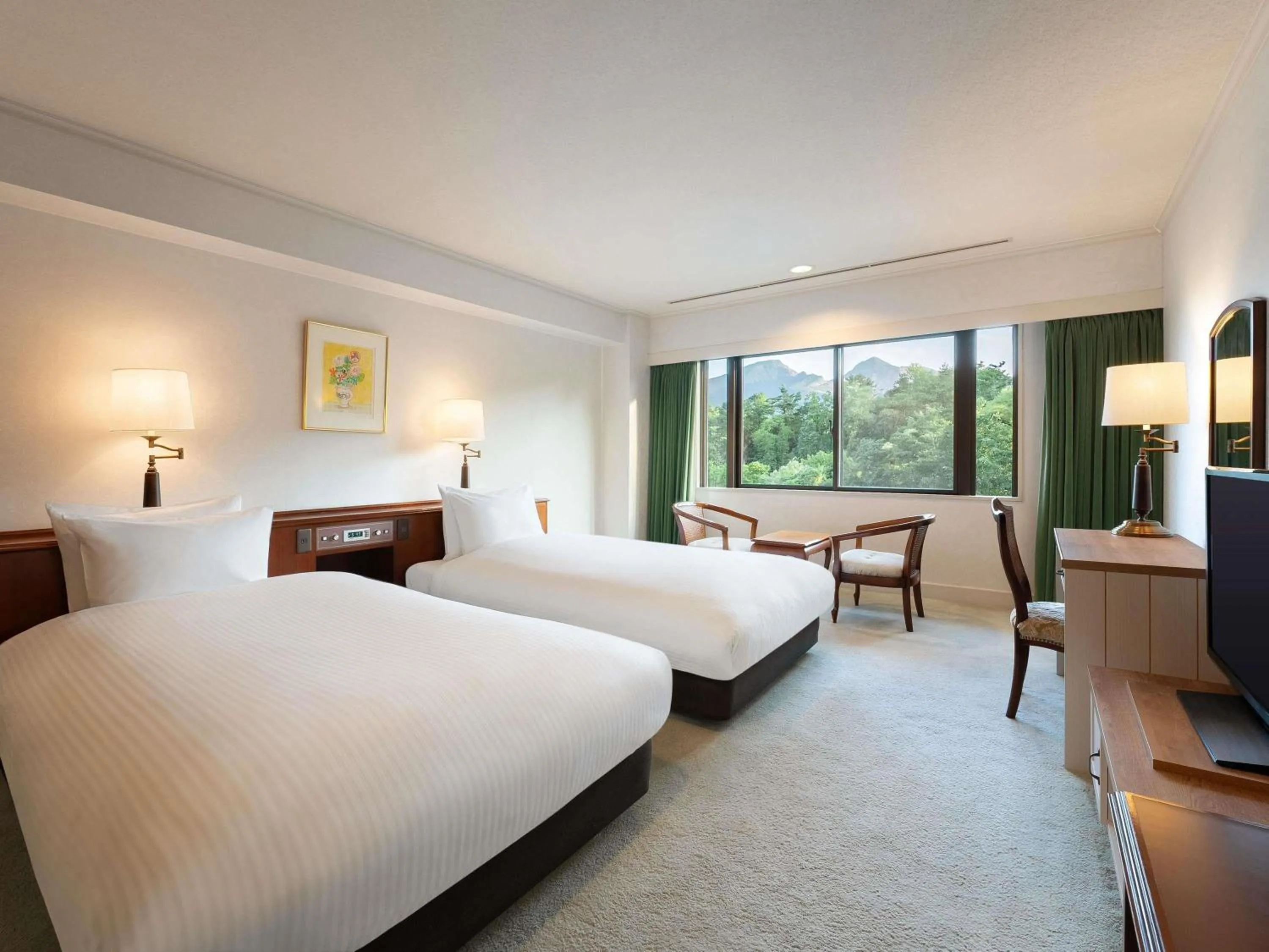 Bedroom, Bed in Mercure Urabandai Resort & Spa