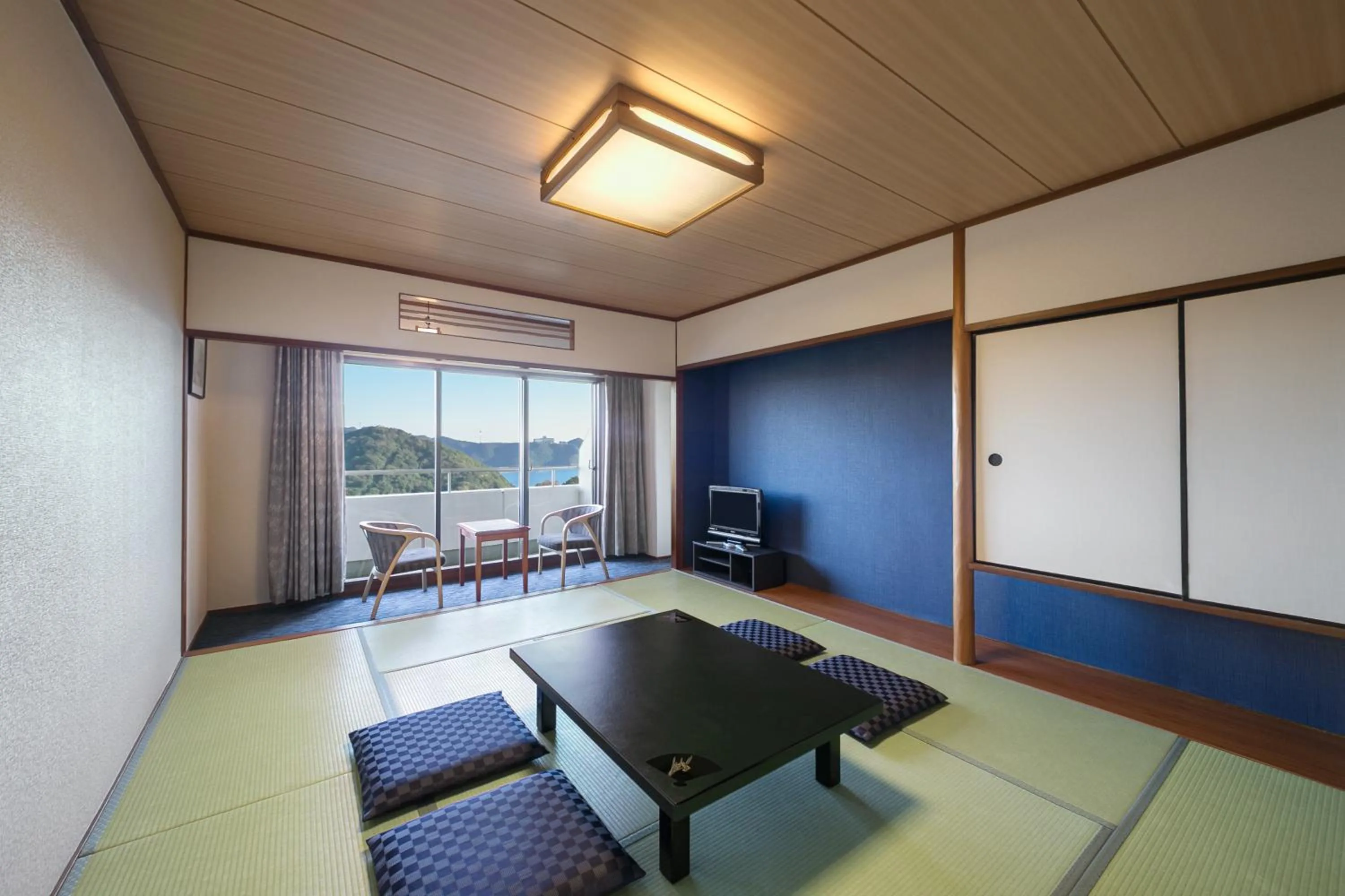 Photo of the whole room in Grand Mercure Awaji Island Resort & Spa