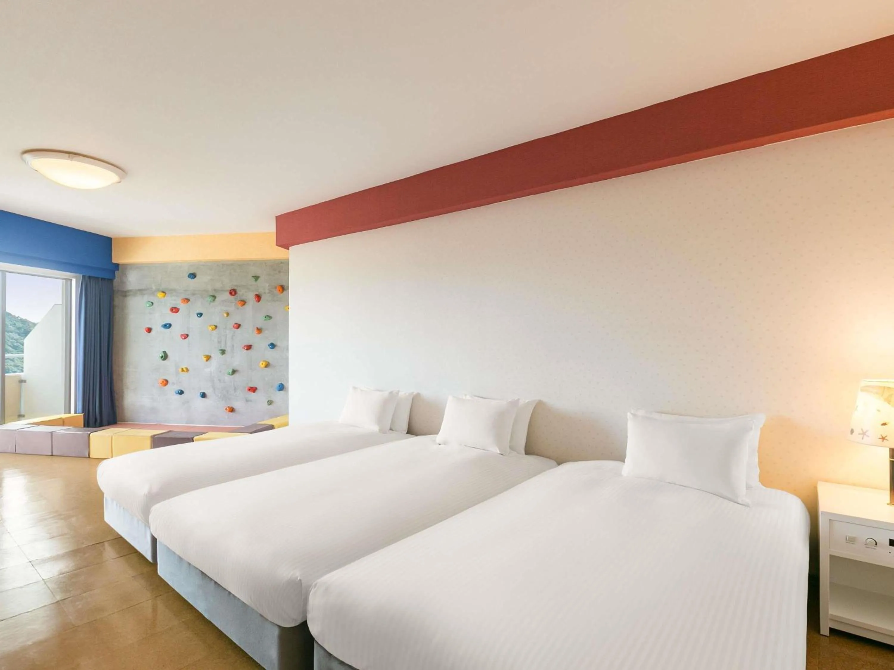 Bedroom, Bed in Grand Mercure Awaji Island Resort & Spa