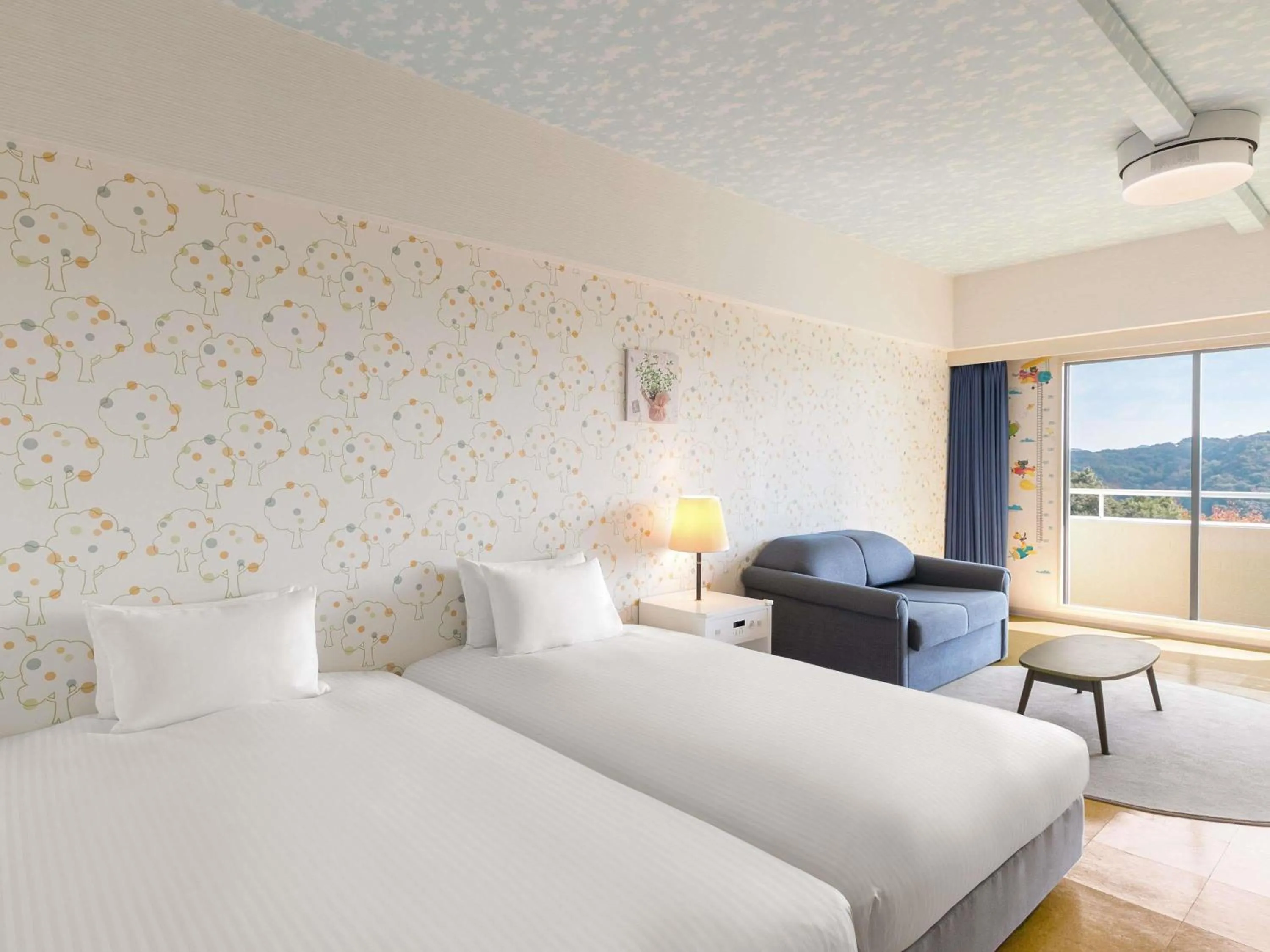 Bedroom, Bed in Grand Mercure Awaji Island Resort & Spa