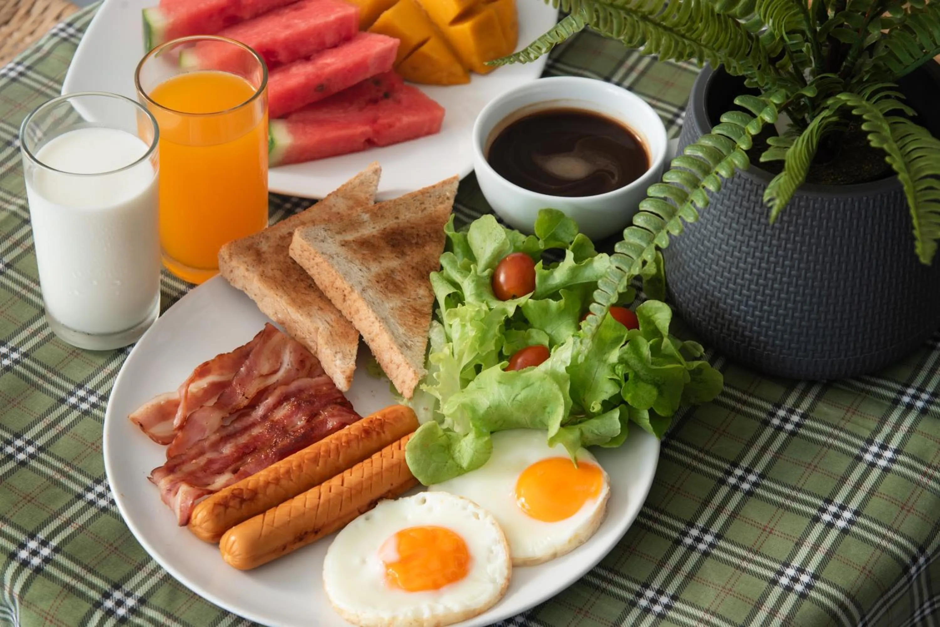 Food and drinks in Bania Boutique House