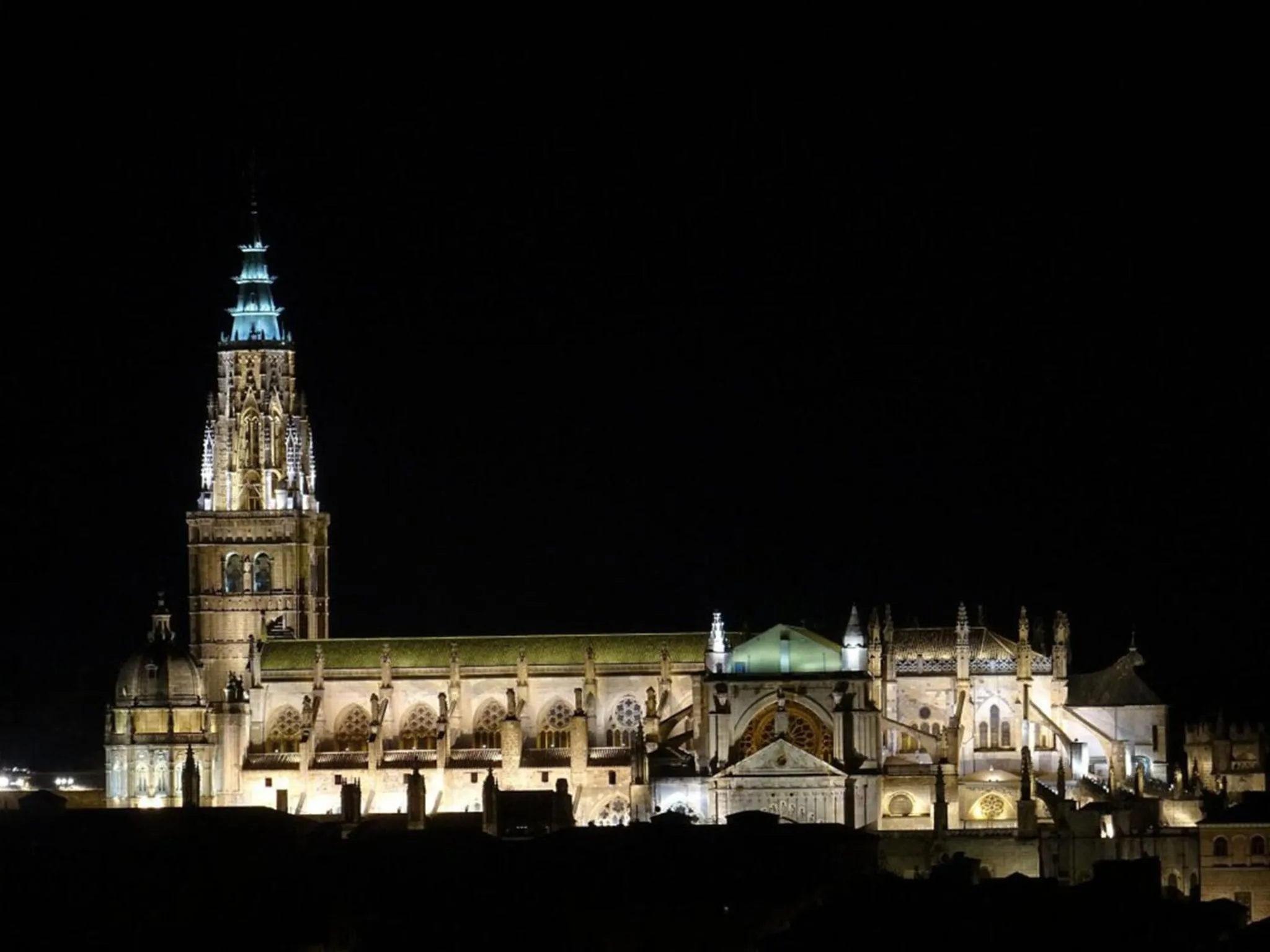 Night in Casa Catedral - terraza privada con vistas en el corazón de Toledo