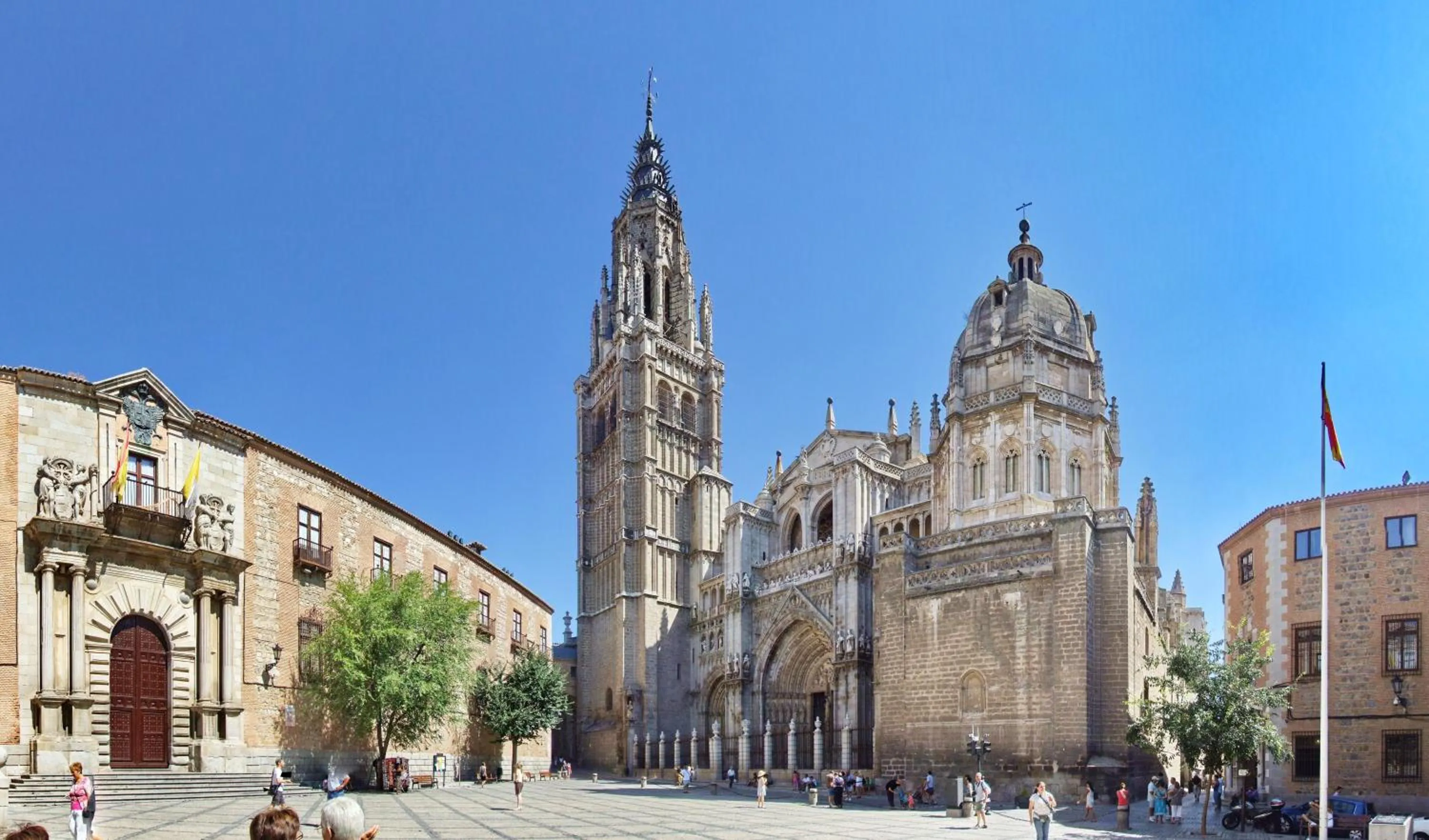 Neighbourhood in Casa Catedral - terraza privada con vistas en el corazón de Toledo
