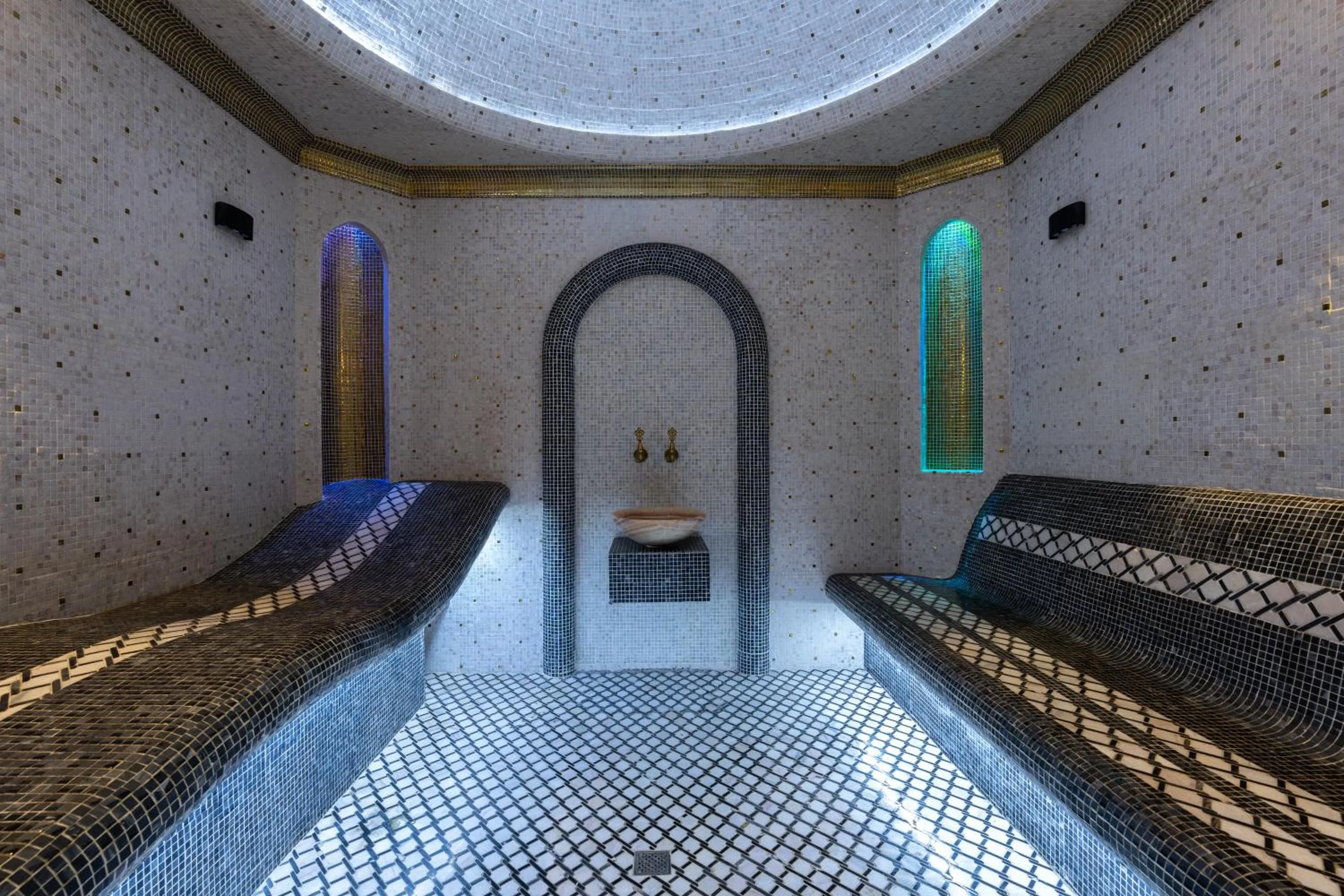 Sauna, Bed in StayInn City Center