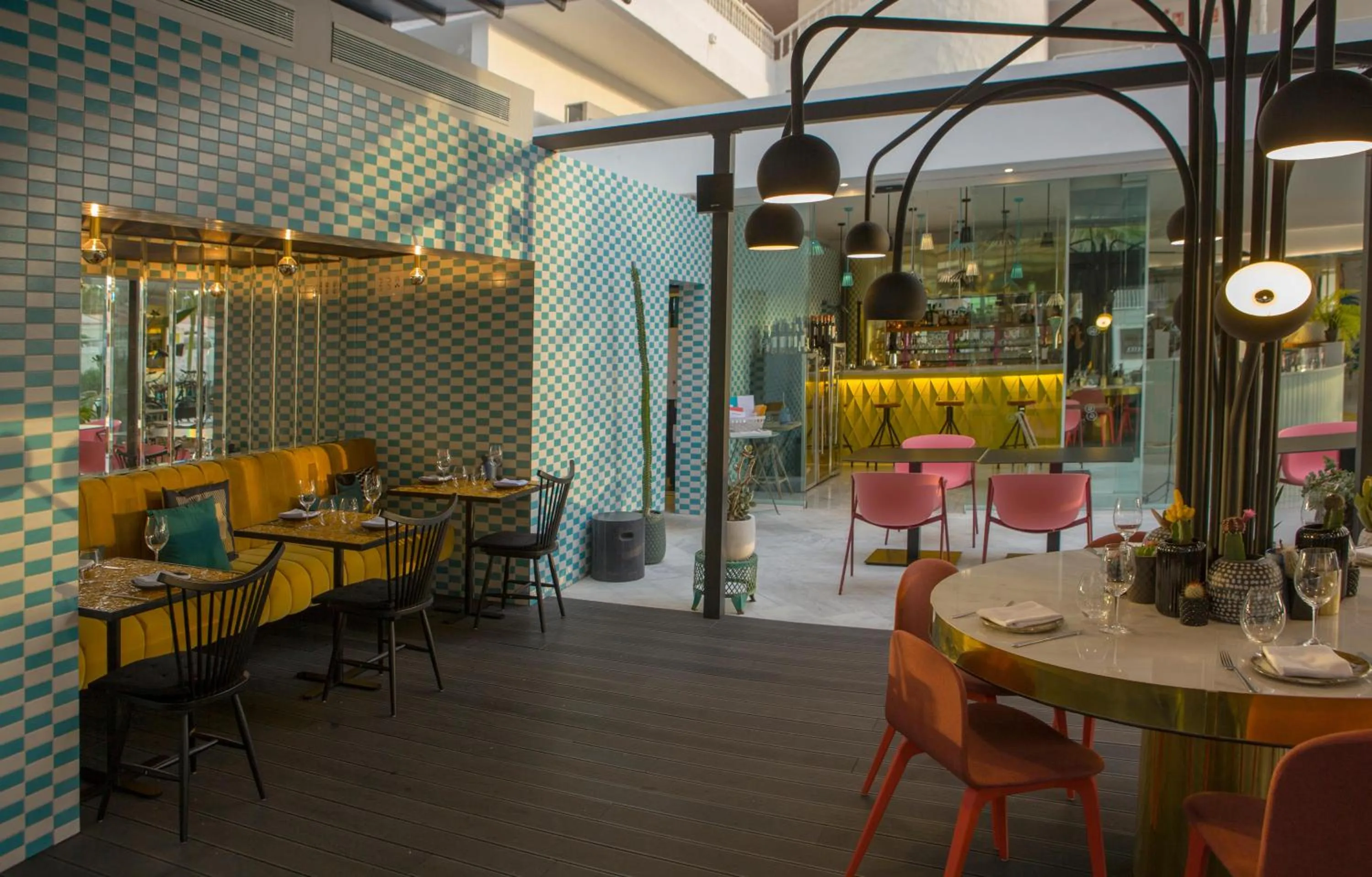 Restaurant/places to eat in Gold By Marina - Adults only