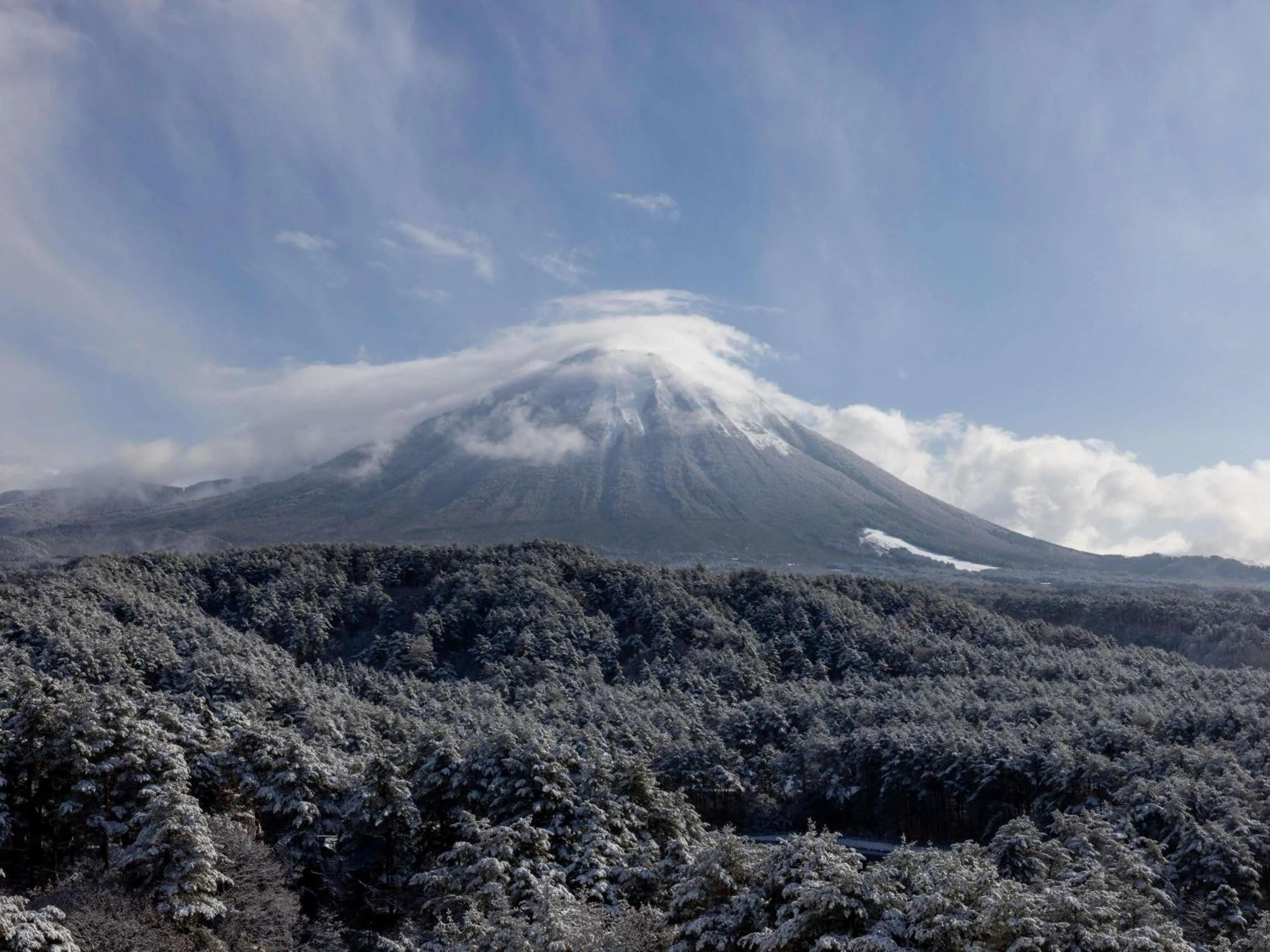 Property building in Mercure Tottori Daisen Resort & Spa