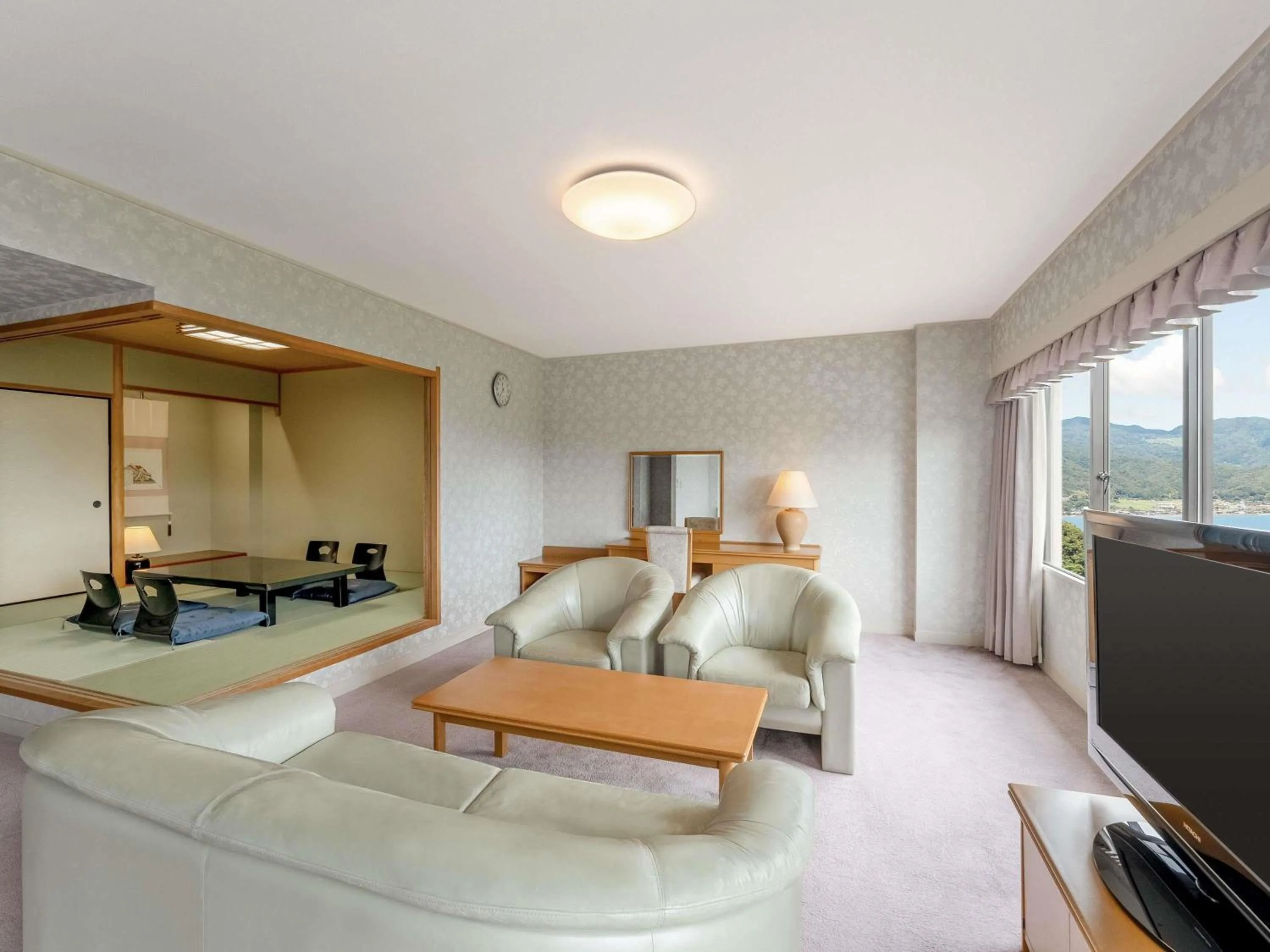 Bedroom in Mercure Kyoto Miyazu Resort & Spa