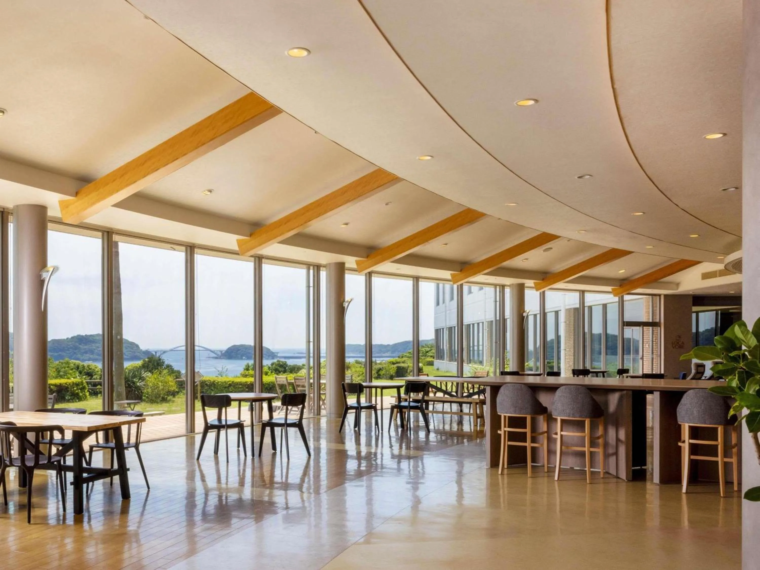 Bedroom in Mercure Wakayama Kushimoto Resort & Spa