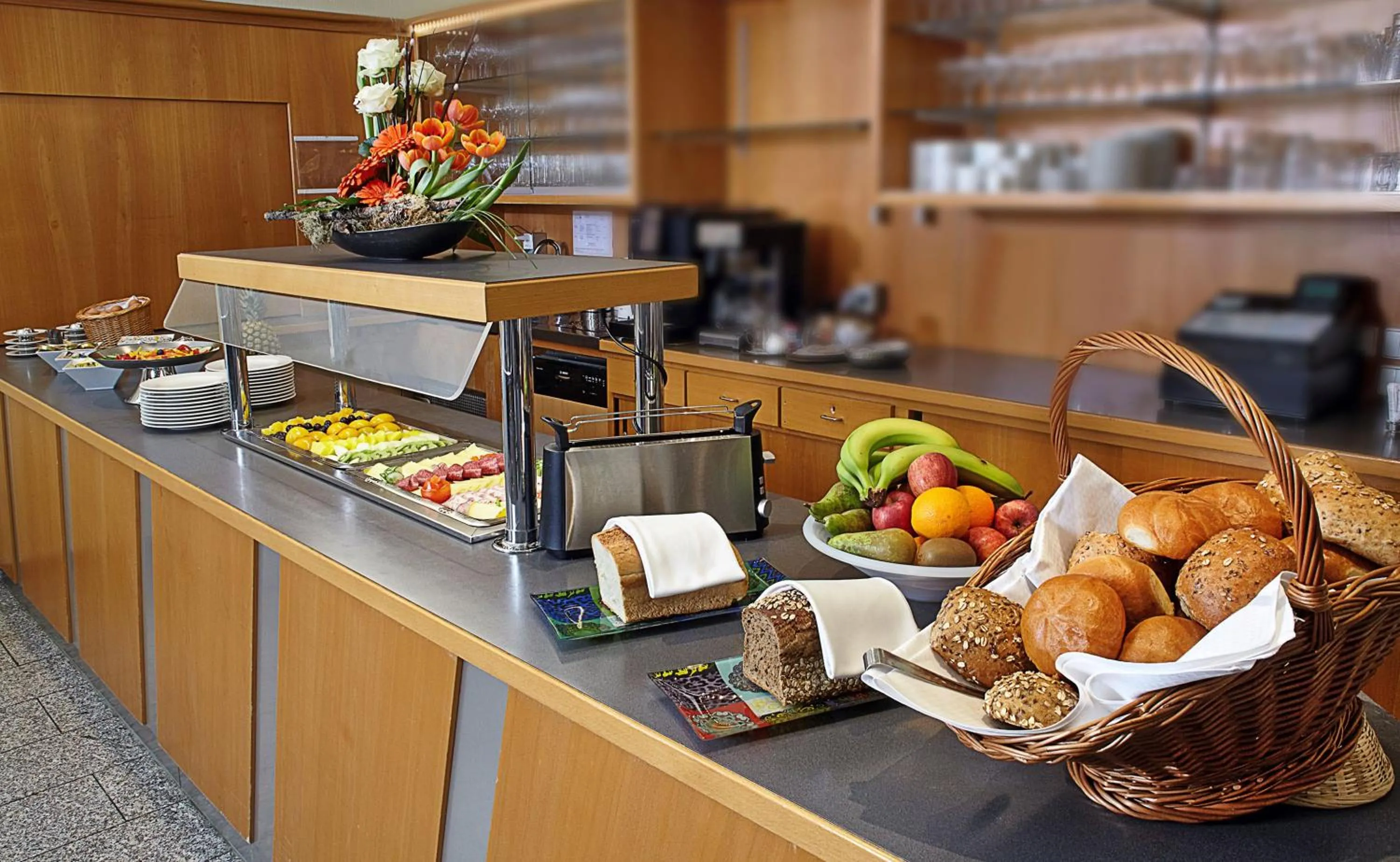 Breakfast in Hotel & Residenz Am Kurpark