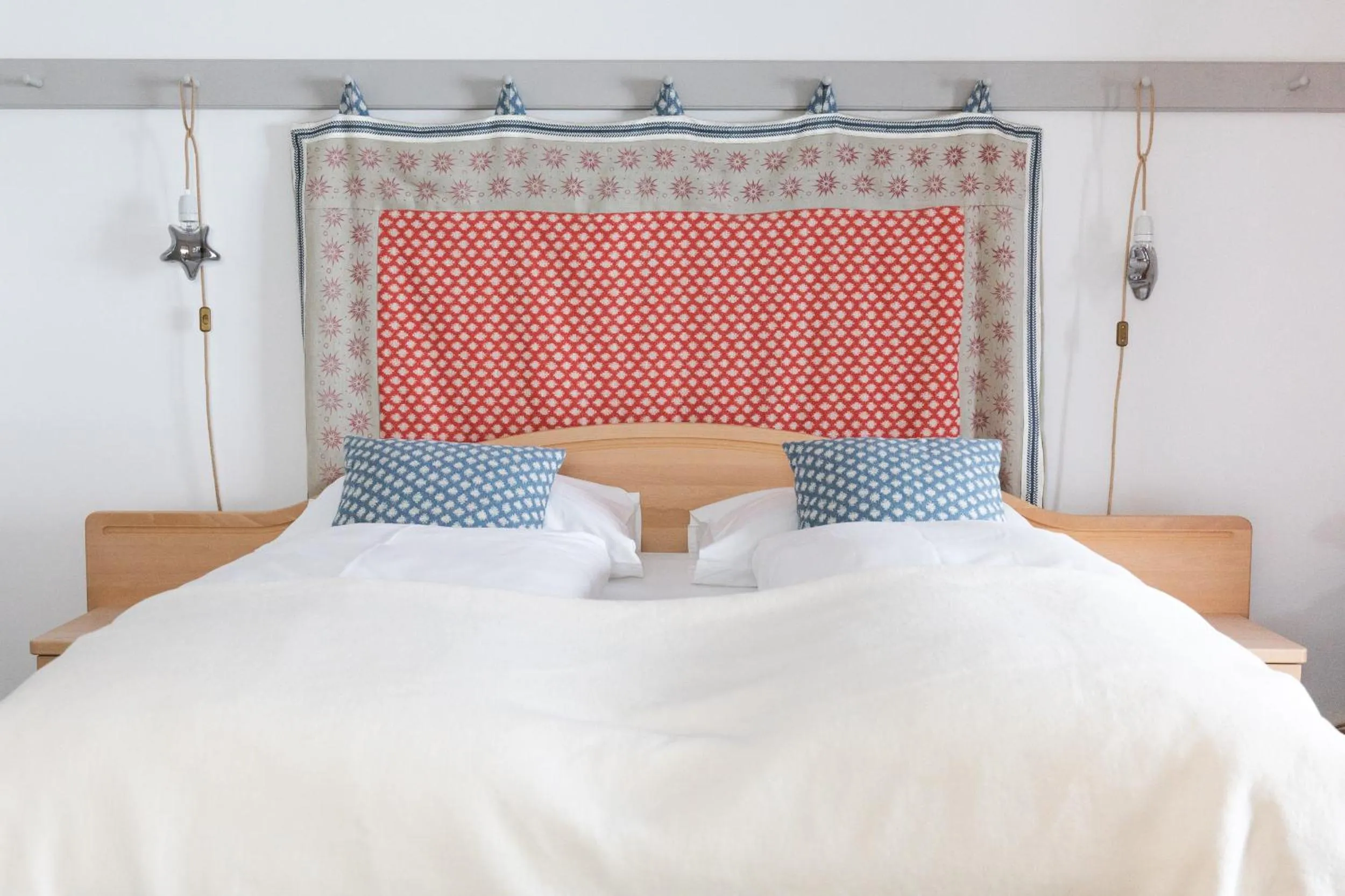 Bed in Appartementhotel am Weissensee