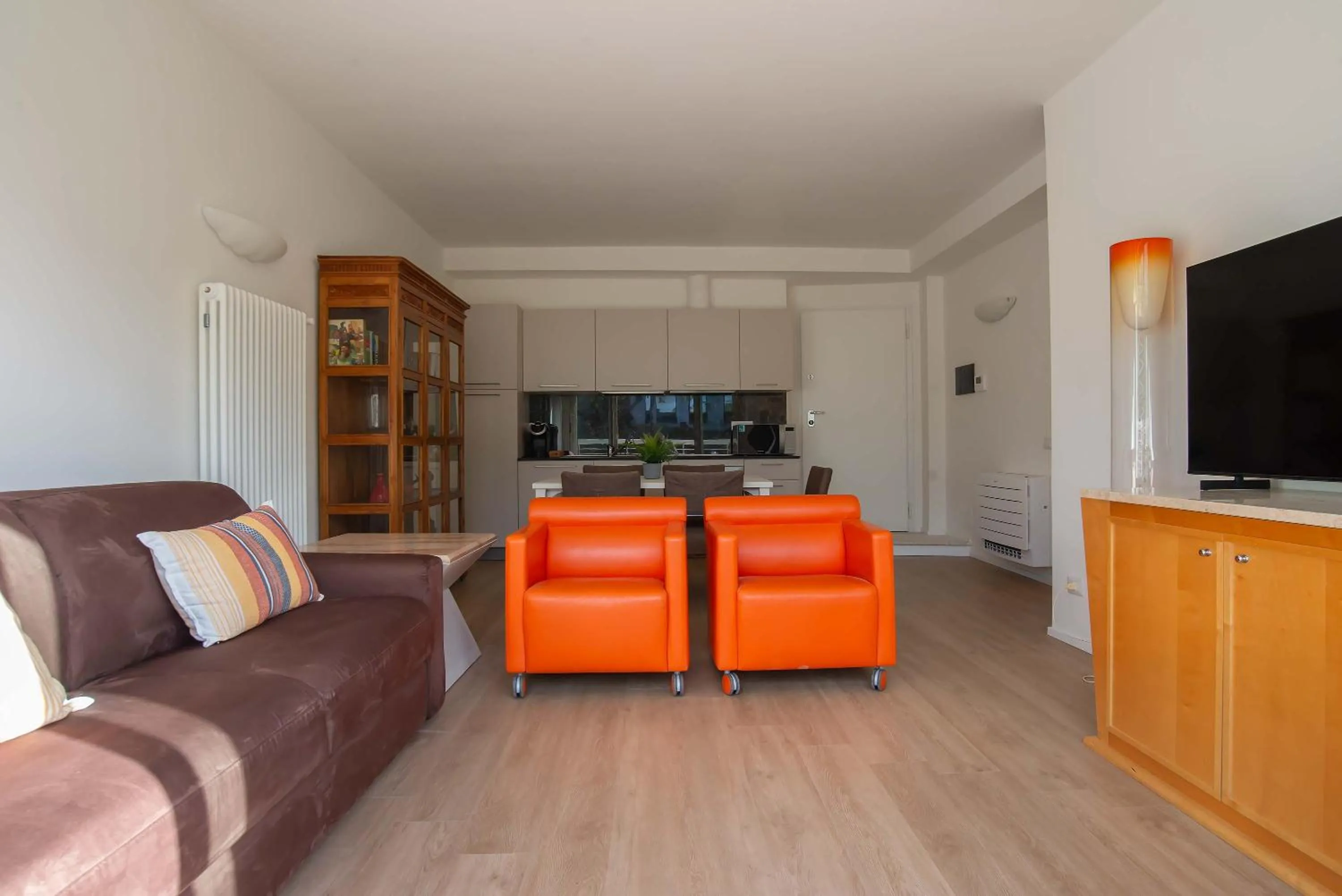 Communal lounge/ TV room in Appartamenti Tre Fontane