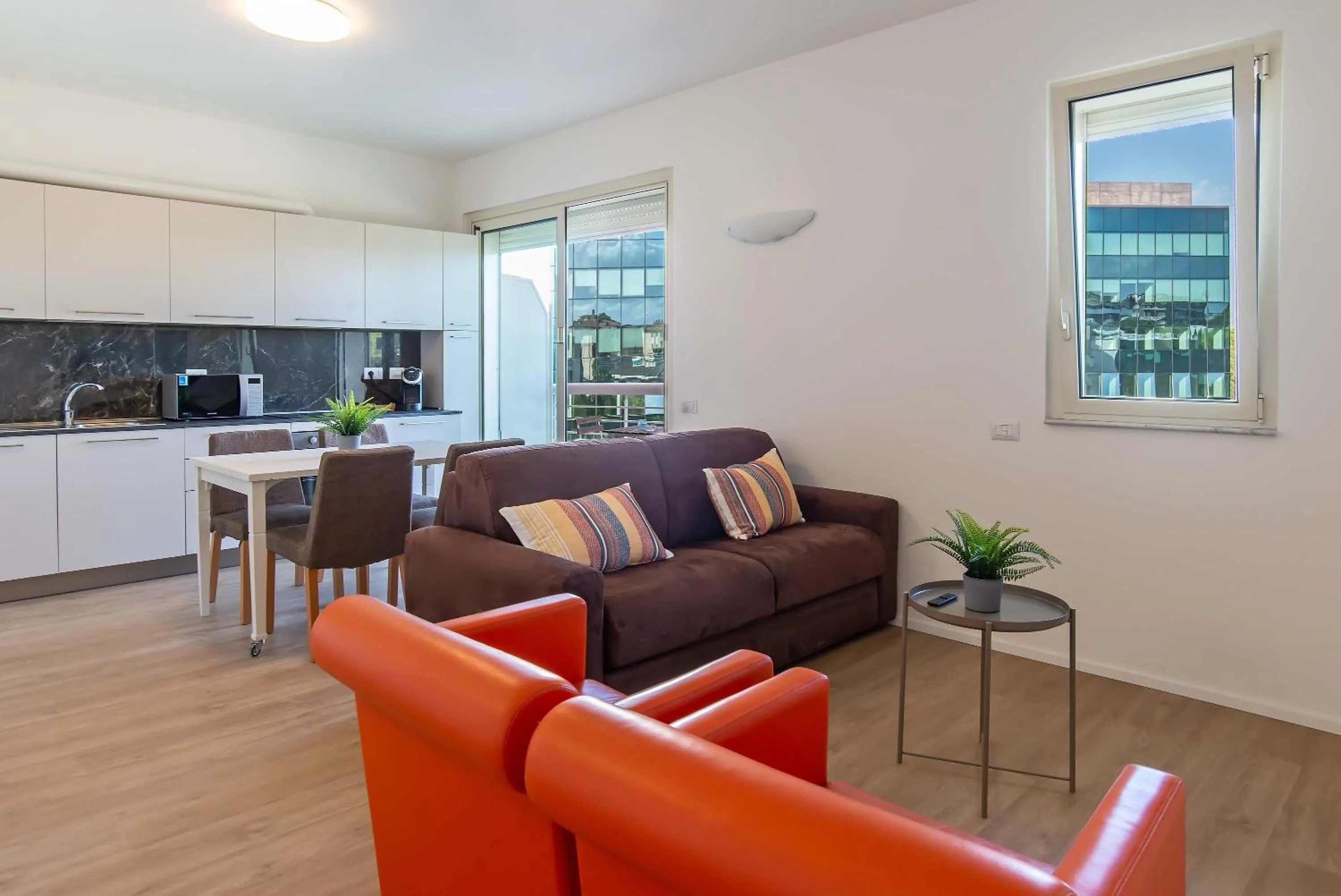 Kitchen or kitchenette in Appartamenti Tre Fontane