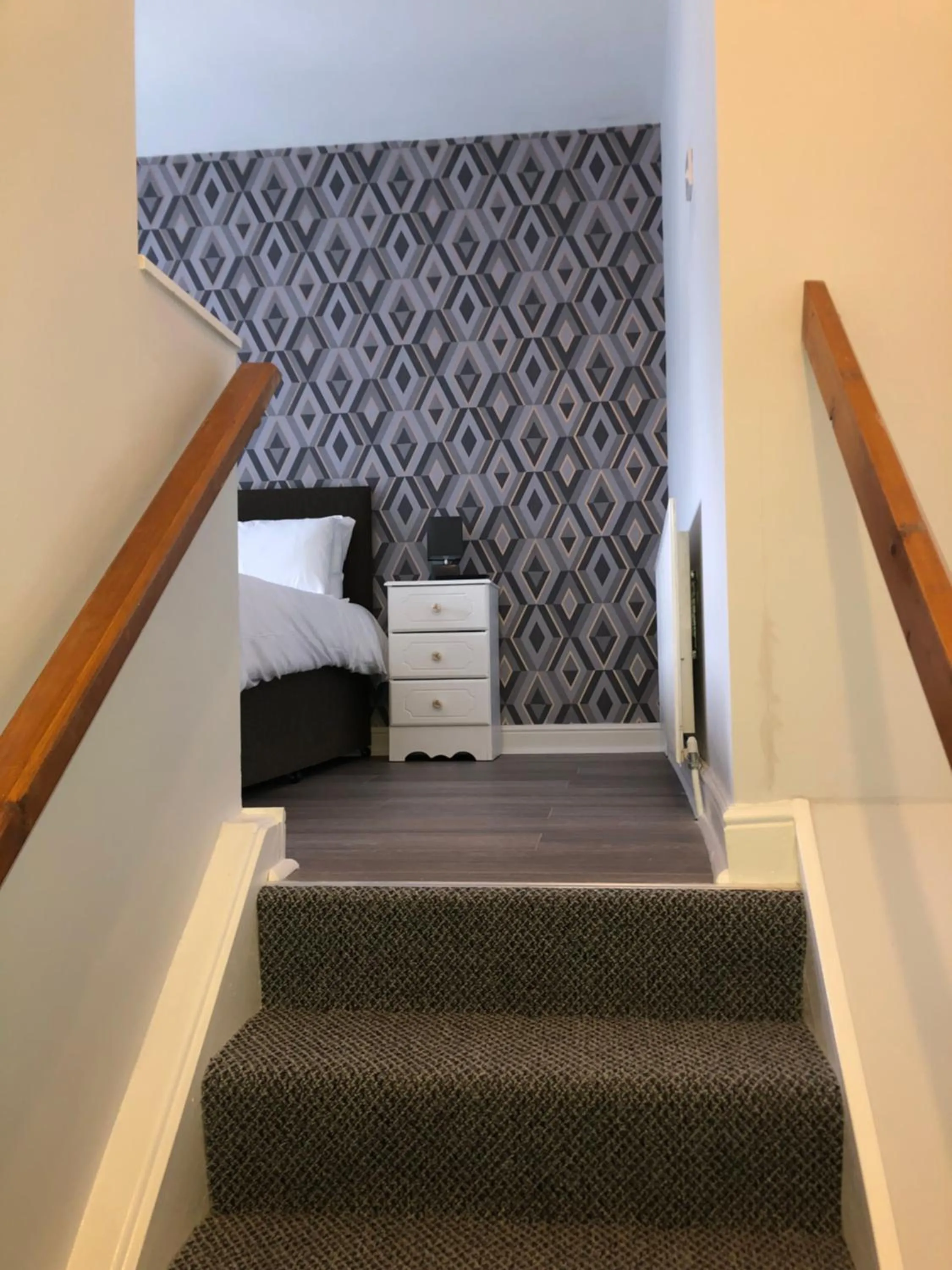 Bed in Fiddlestone Bar and B&B