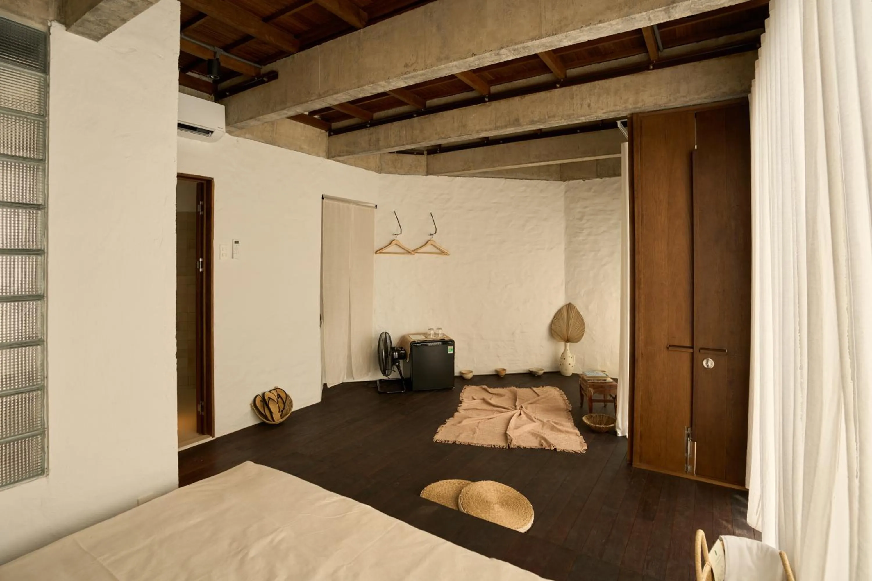 Open Air Bath, Bed in Sep'on Heartfulness Centre