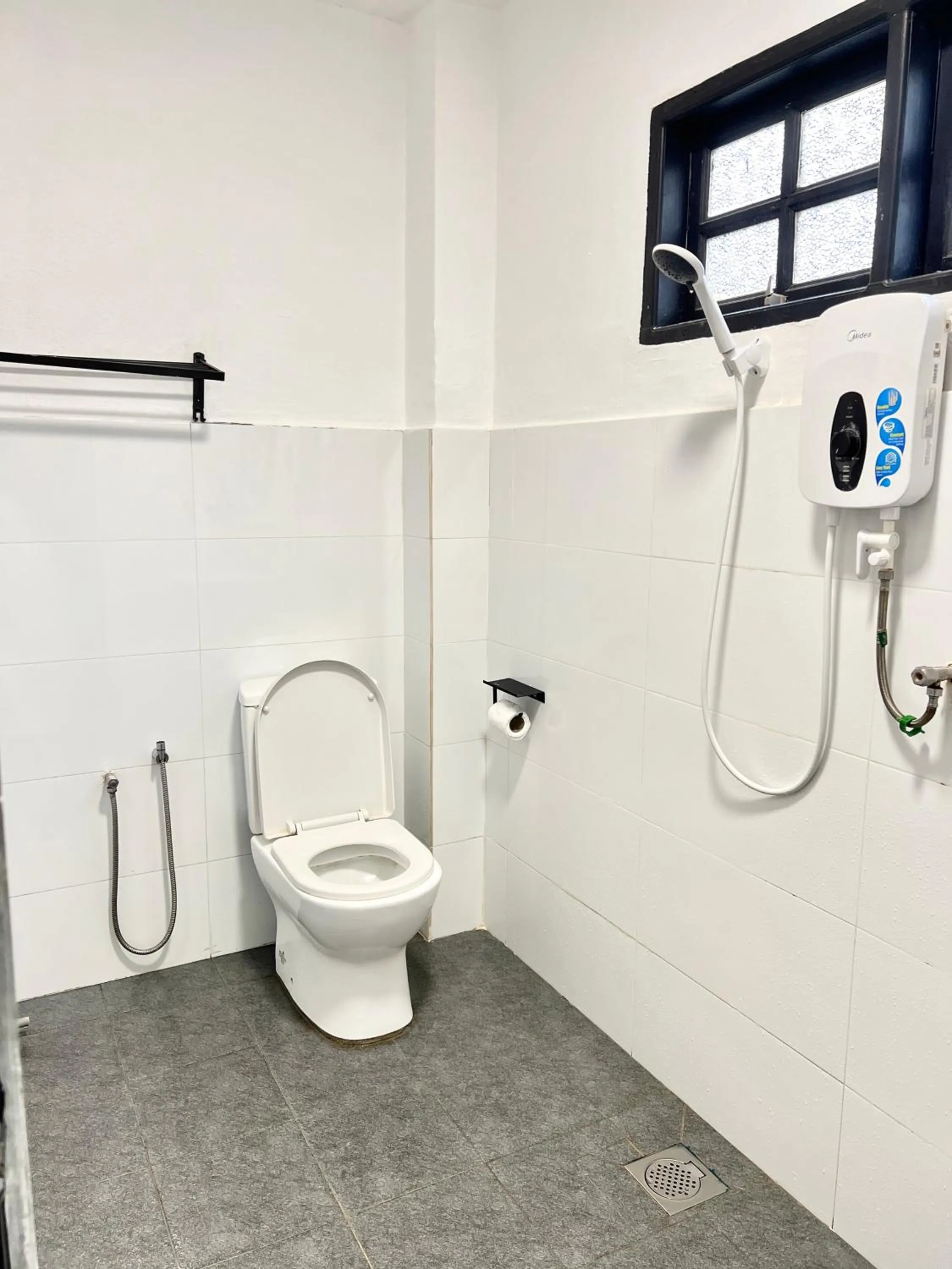 Bathroom in Luna Hotel by Moonknight