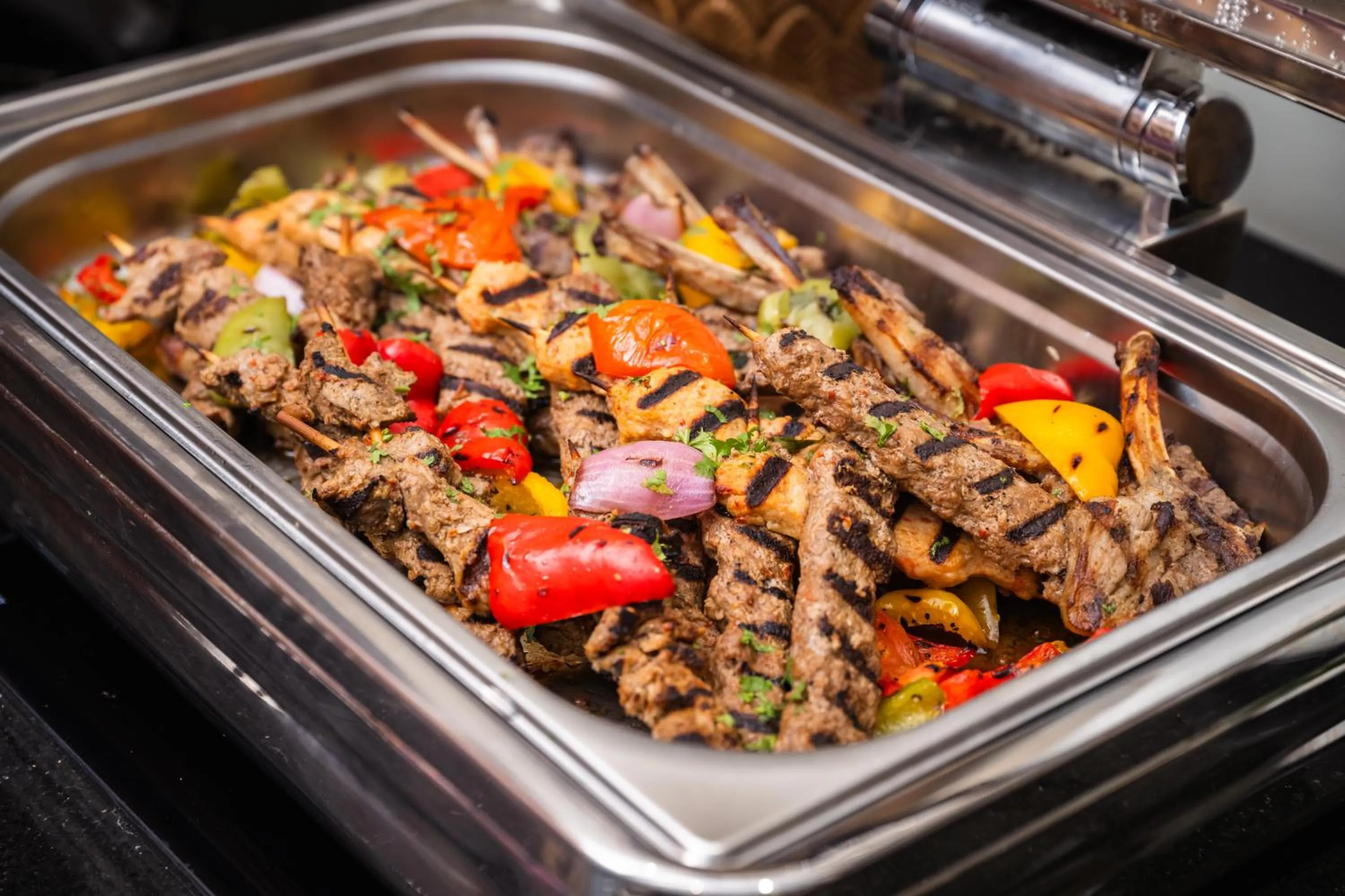 Restaurant/places to eat in TIME Ruba Hotel & Suites