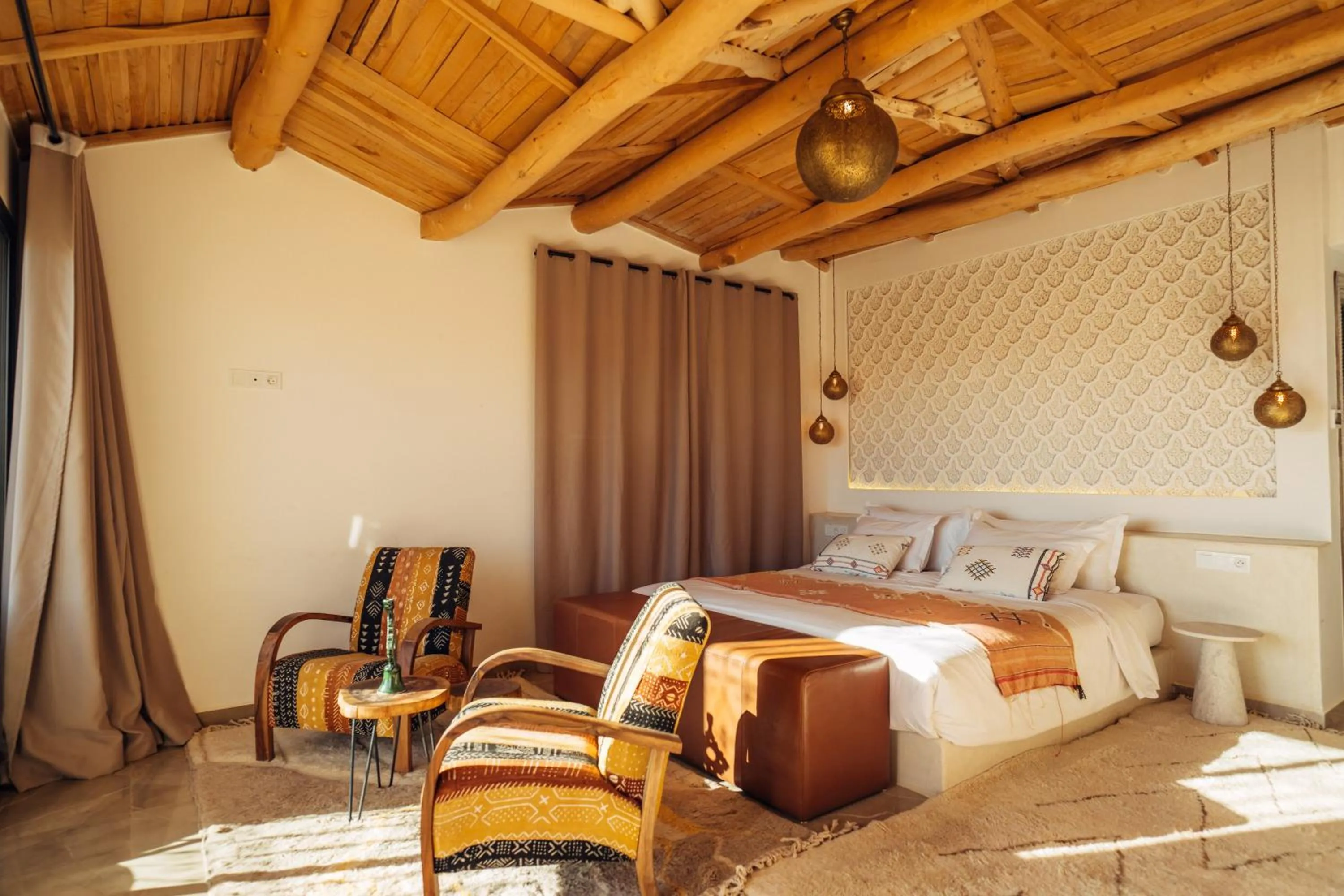 Bedroom, Bed in Sahara pearl Hotel