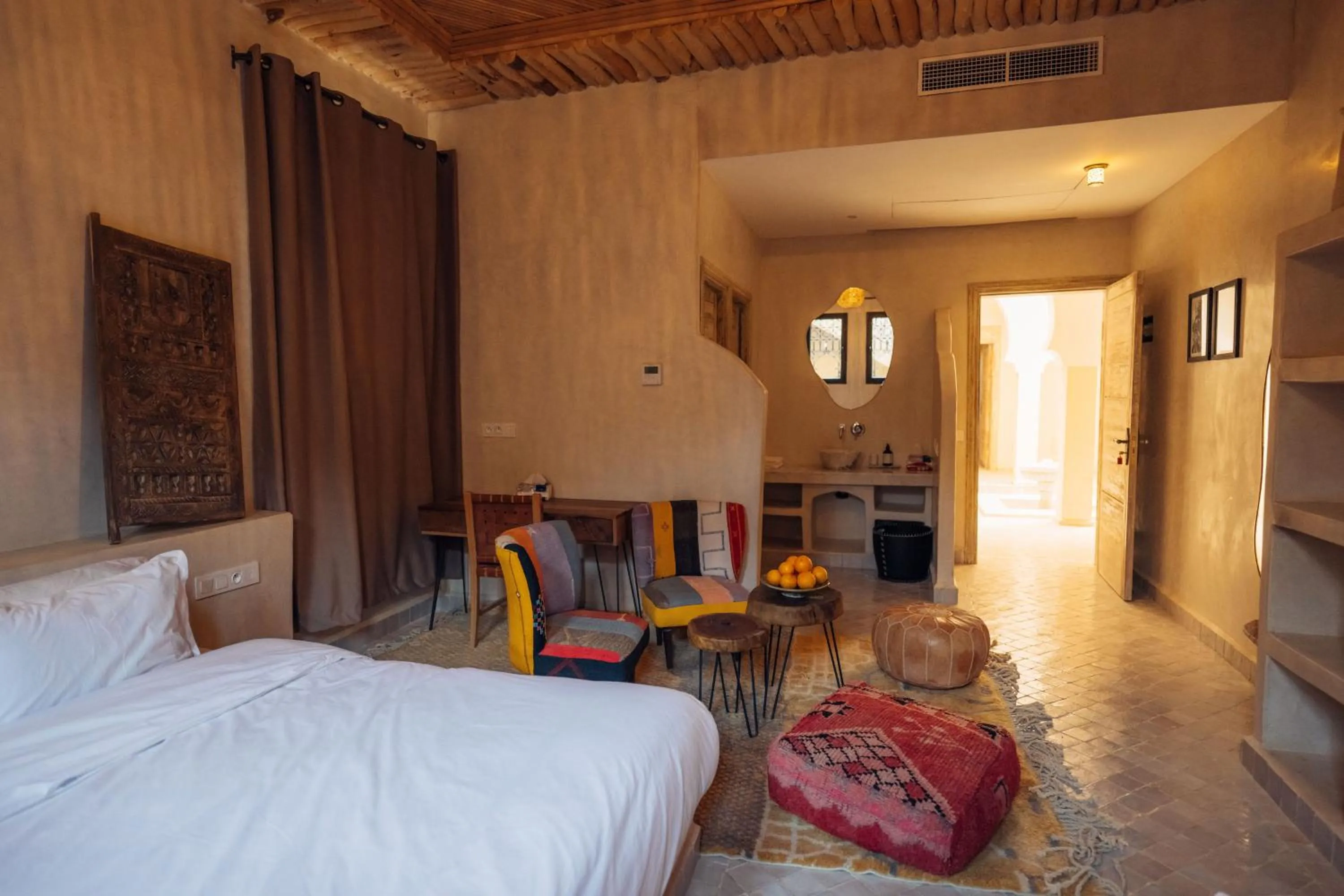 Photo of the whole room, Bed in Sahara pearl Hotel