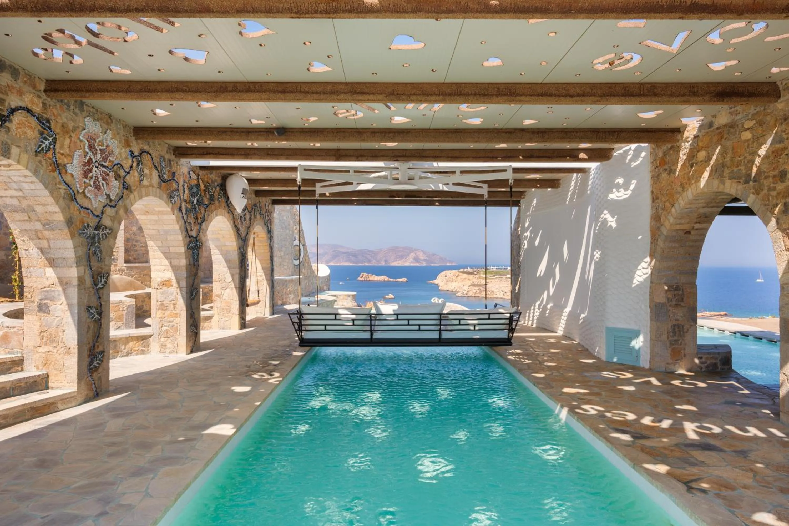 Agalia Luxury Suites