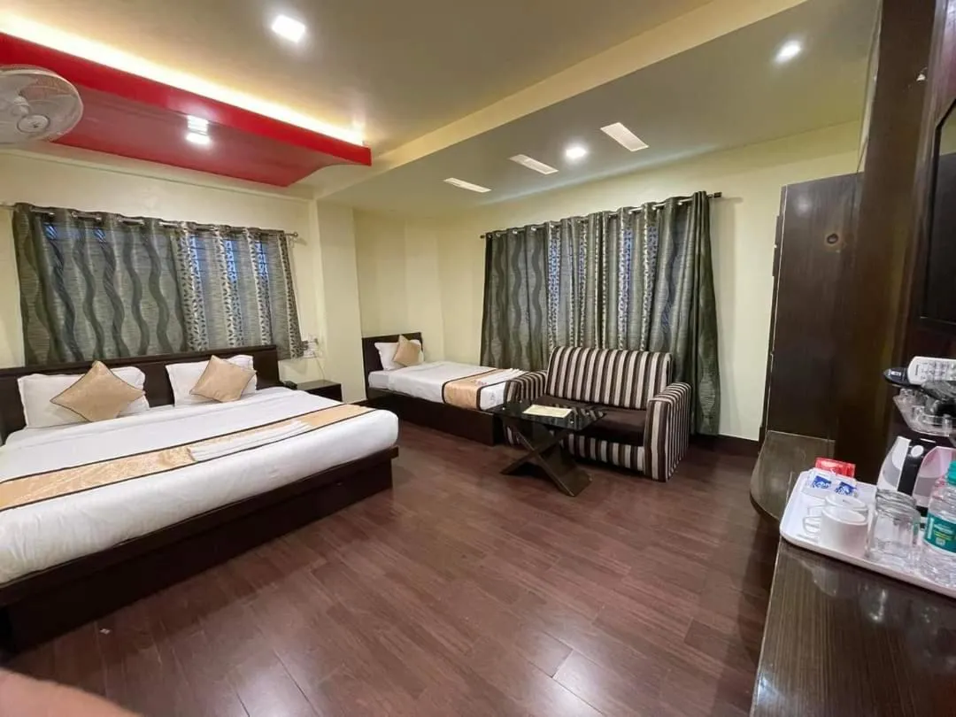 Hotel Sundaram Palace