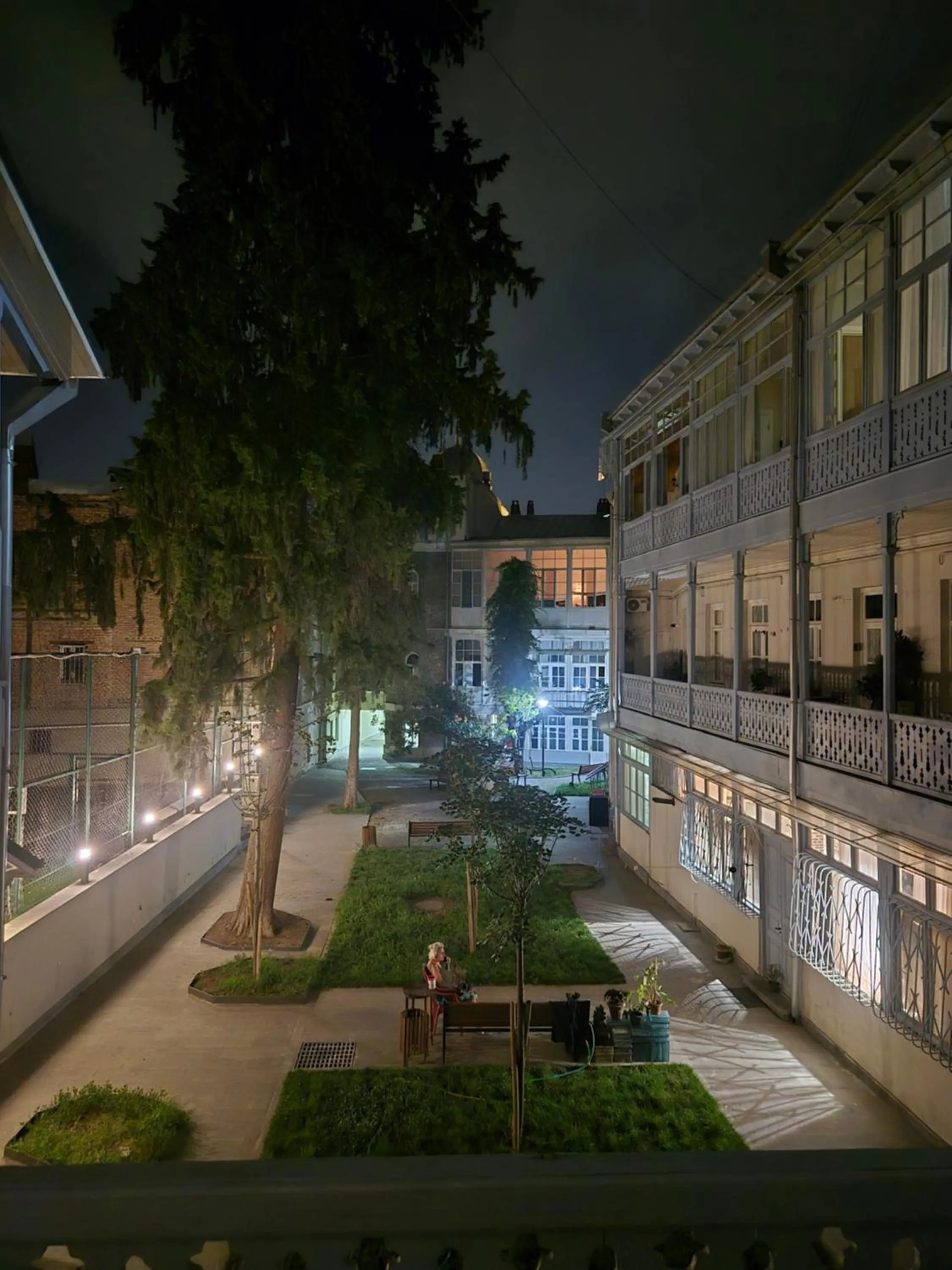 Property building in Art Nova 10 COMPACT