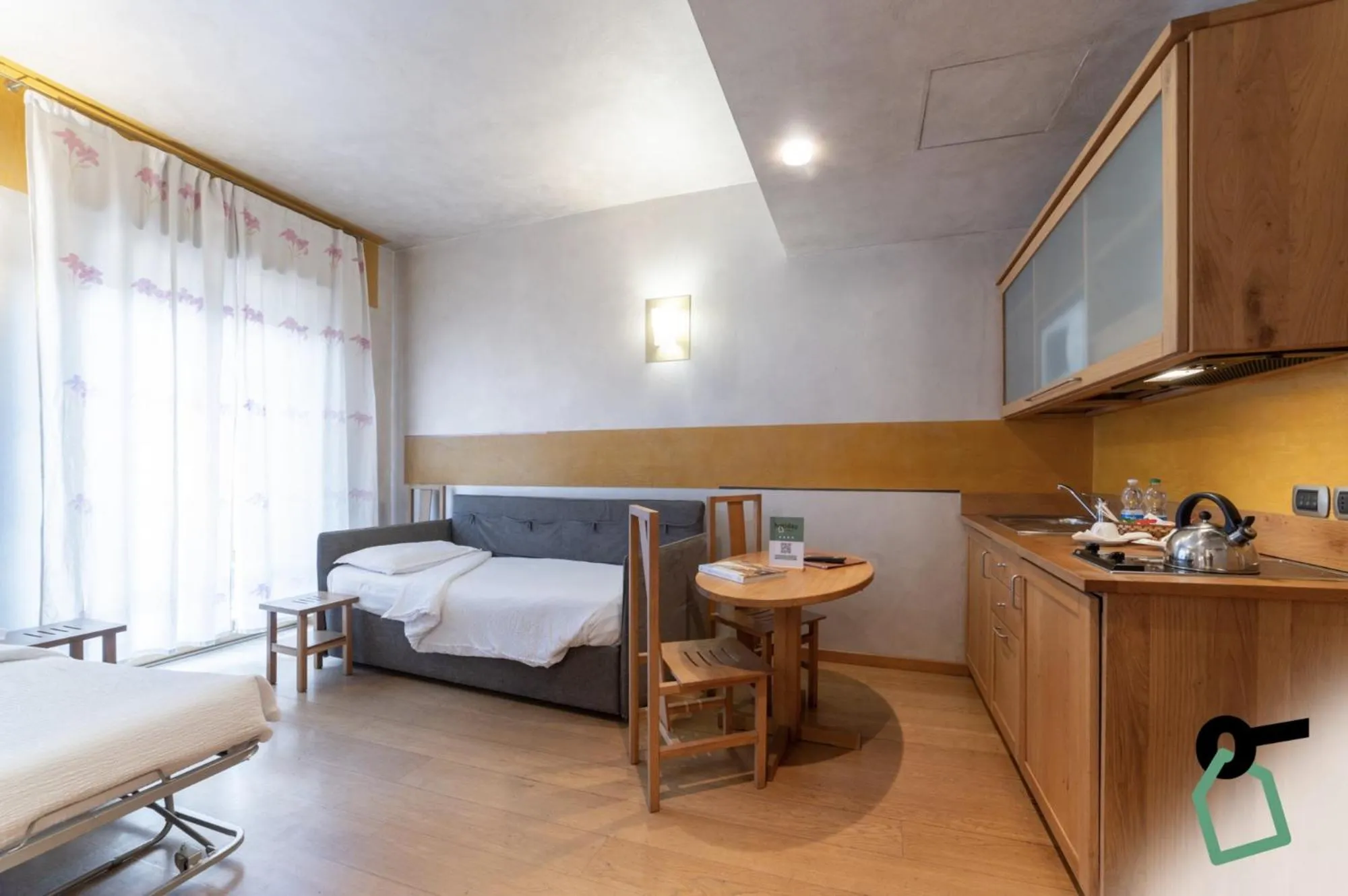 Photo of the whole room in HOTIDAY Discovery - Residence Verona