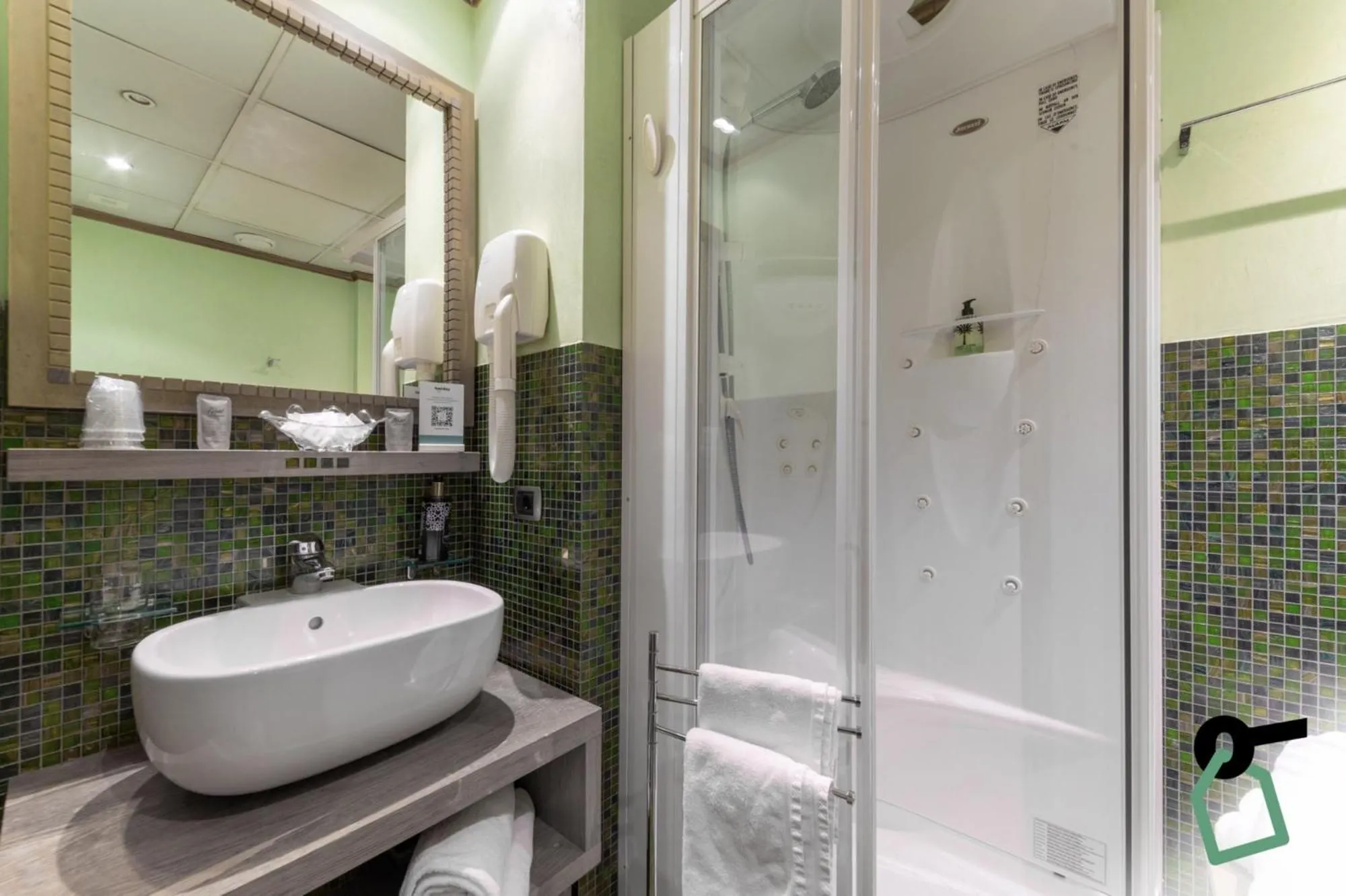 Bathroom in HOTIDAY Discovery - Residence Verona
