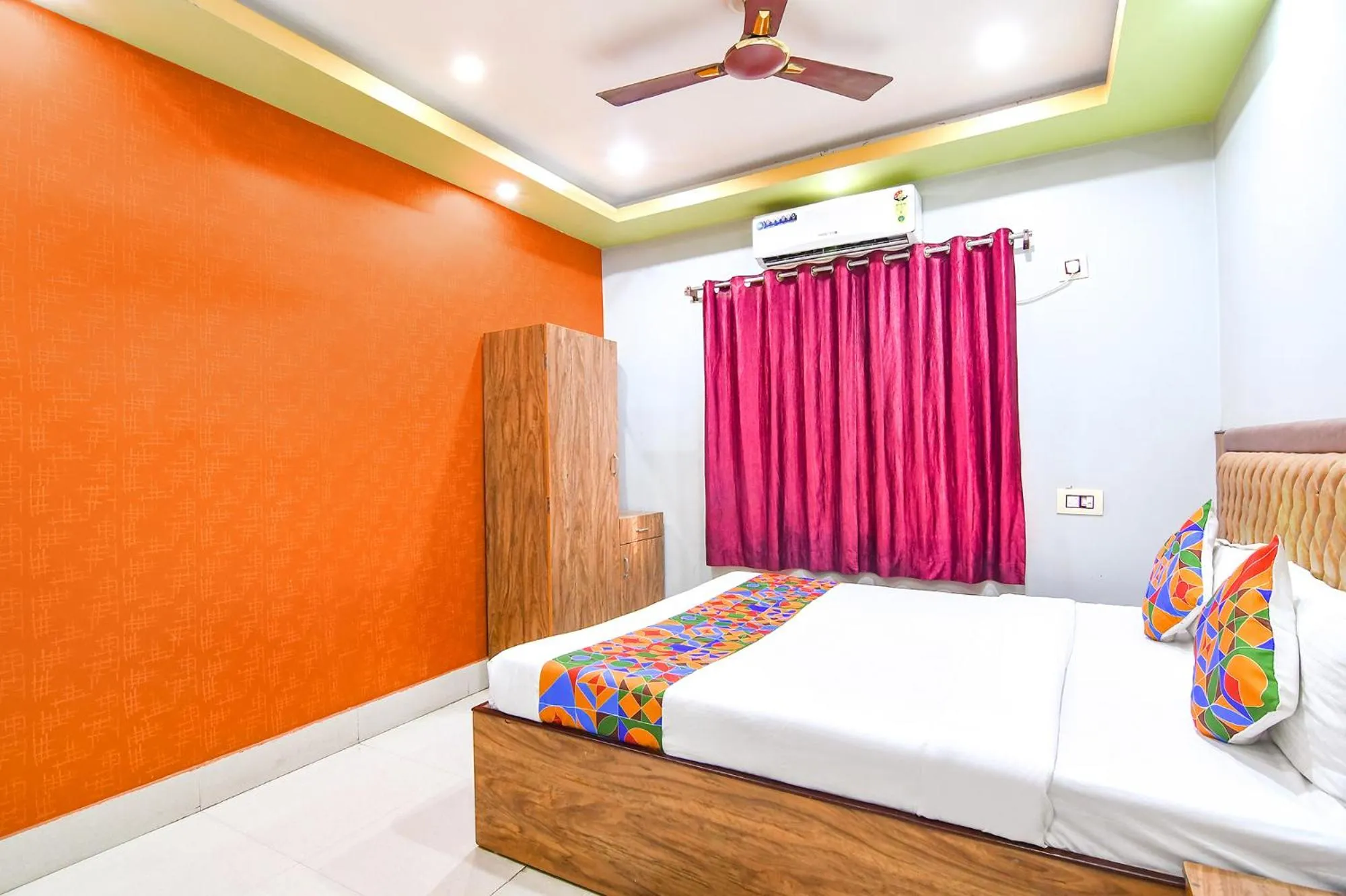 Bed in FabHotel Stay Inn II