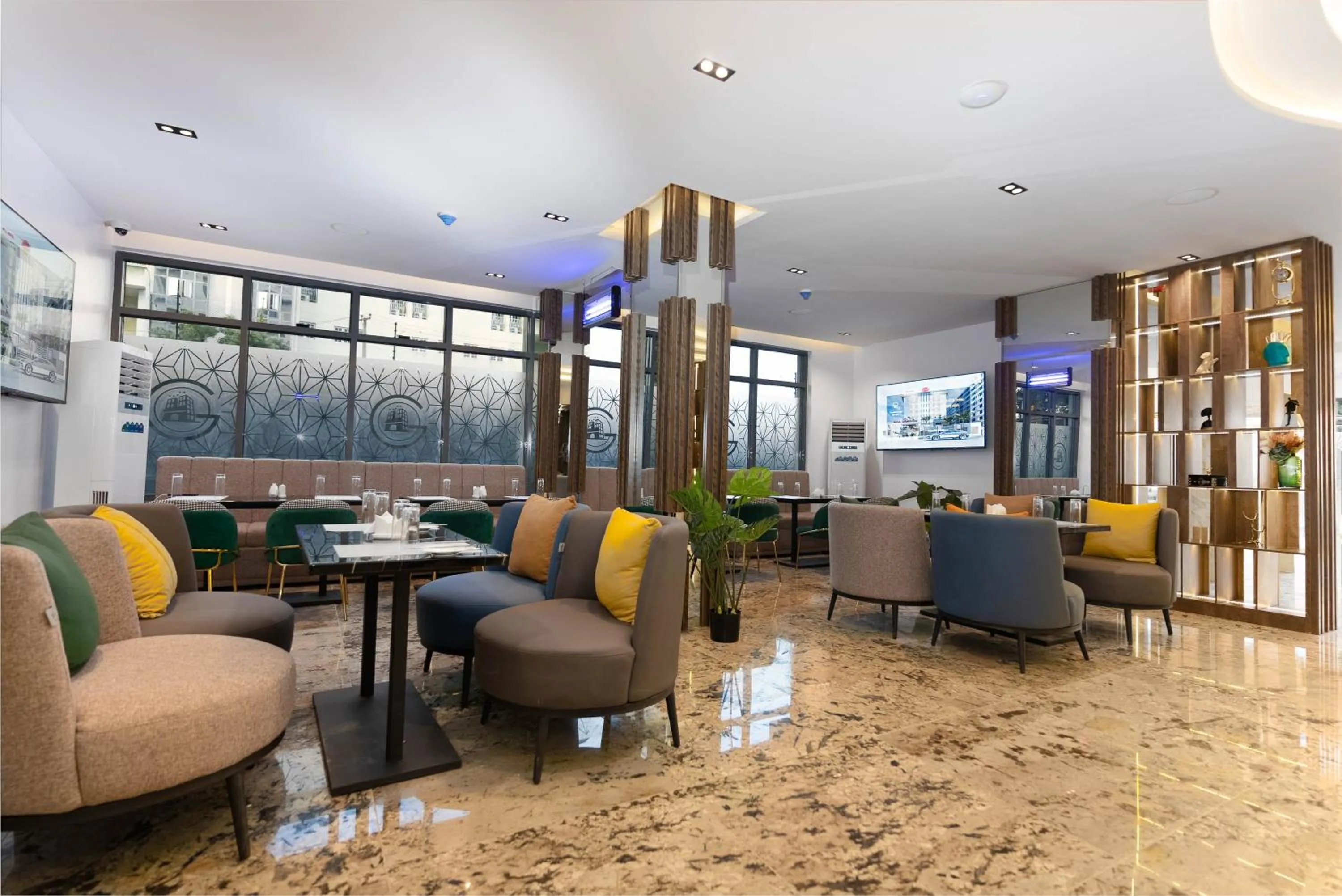 Restaurant/places to eat in GTA HOTEL IKEJA