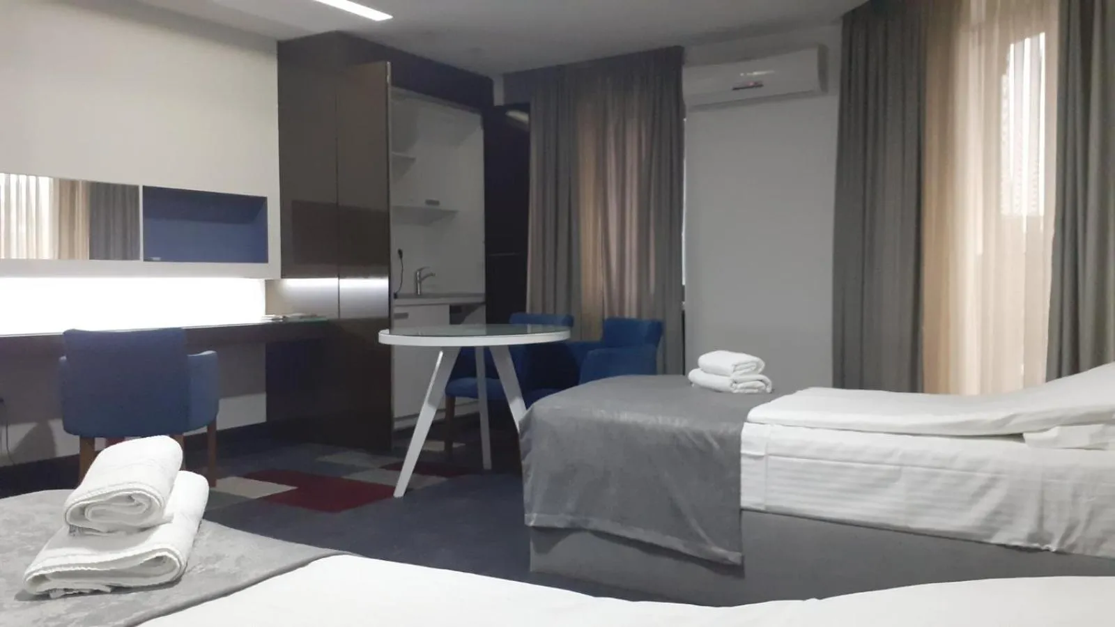 Photo of the whole room, Bed in Hotel Boutique Bristol