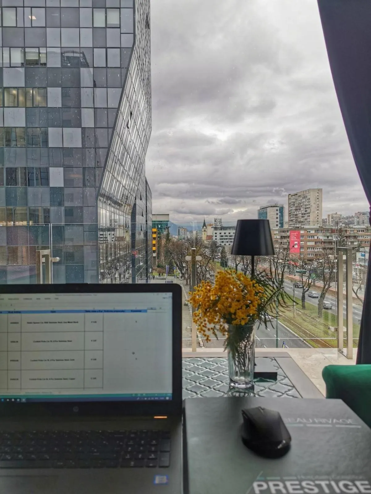 Restaurant/places to eat in Hotel Boutique Bristol