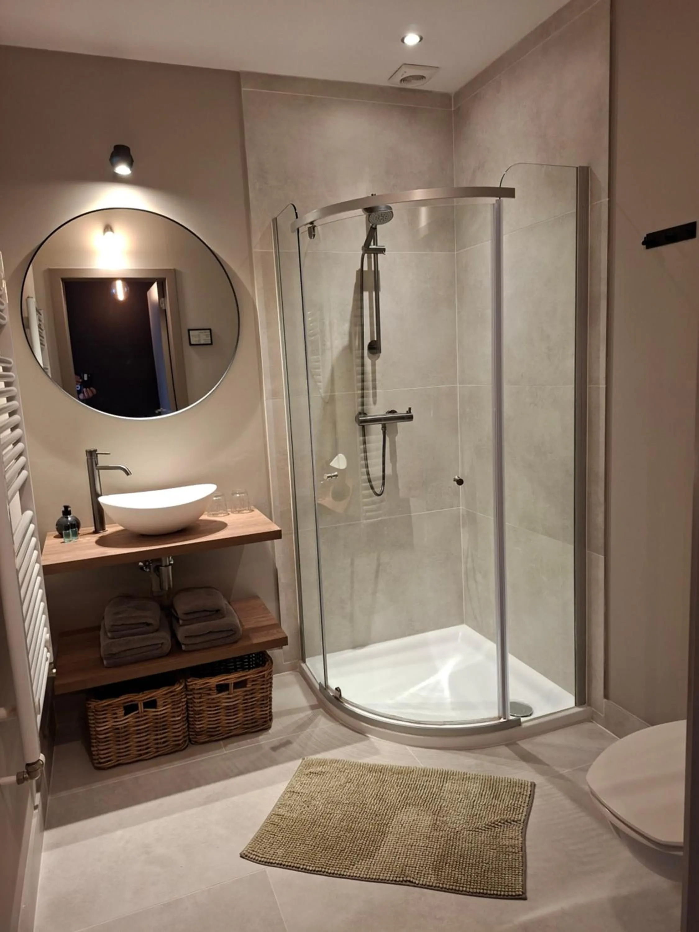 Shower in B&B Fragaria